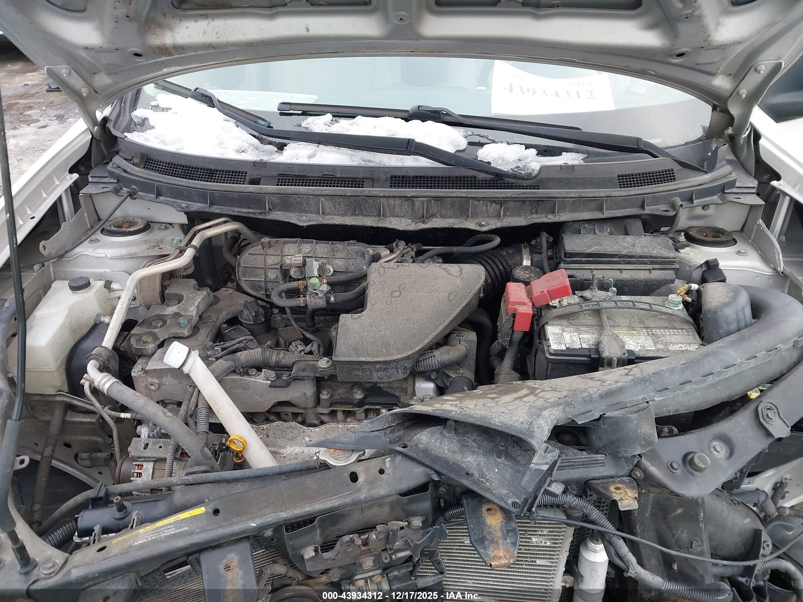 NISSAN ROGUE image 10