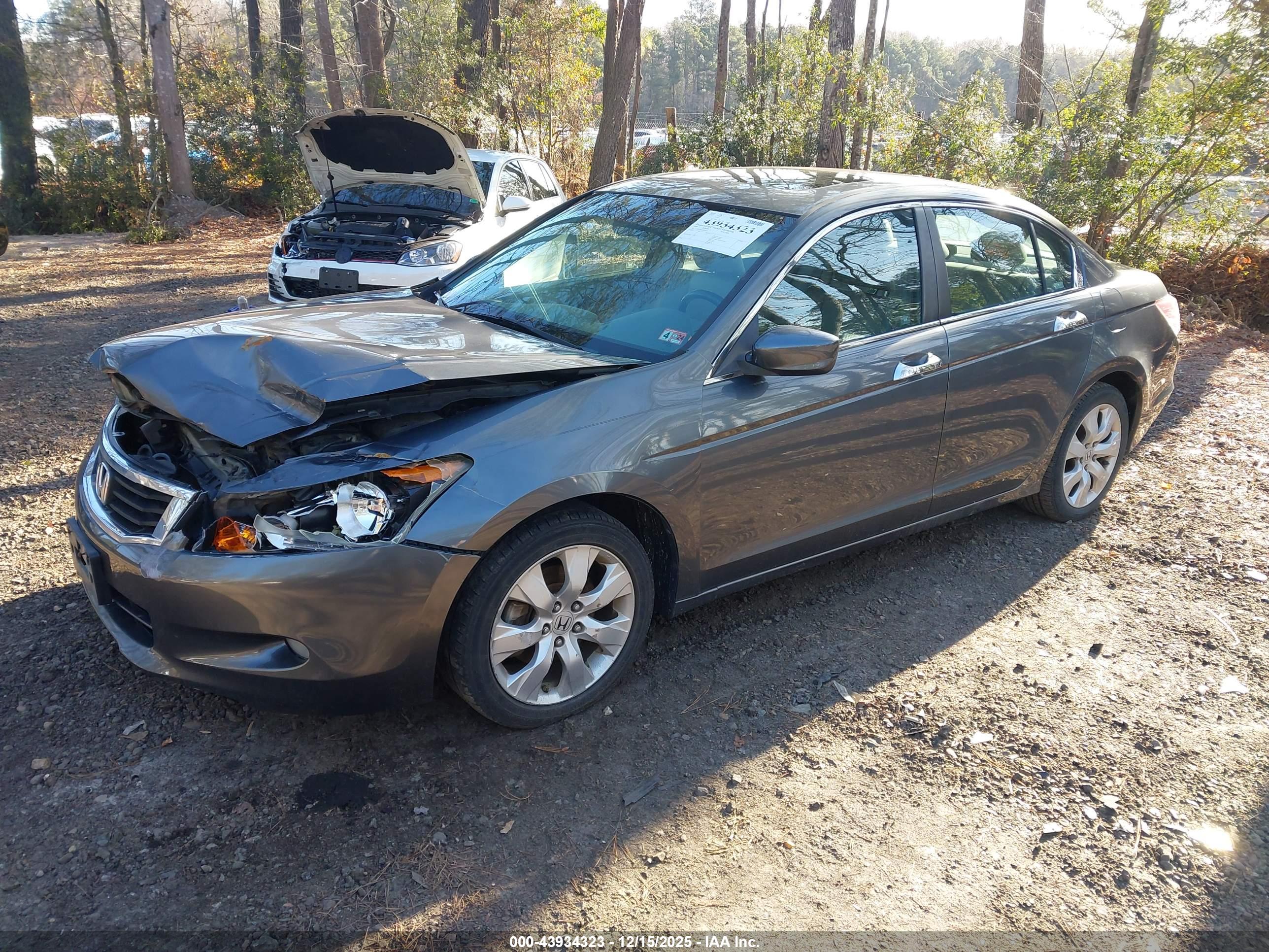 HONDA ACCORD image 2