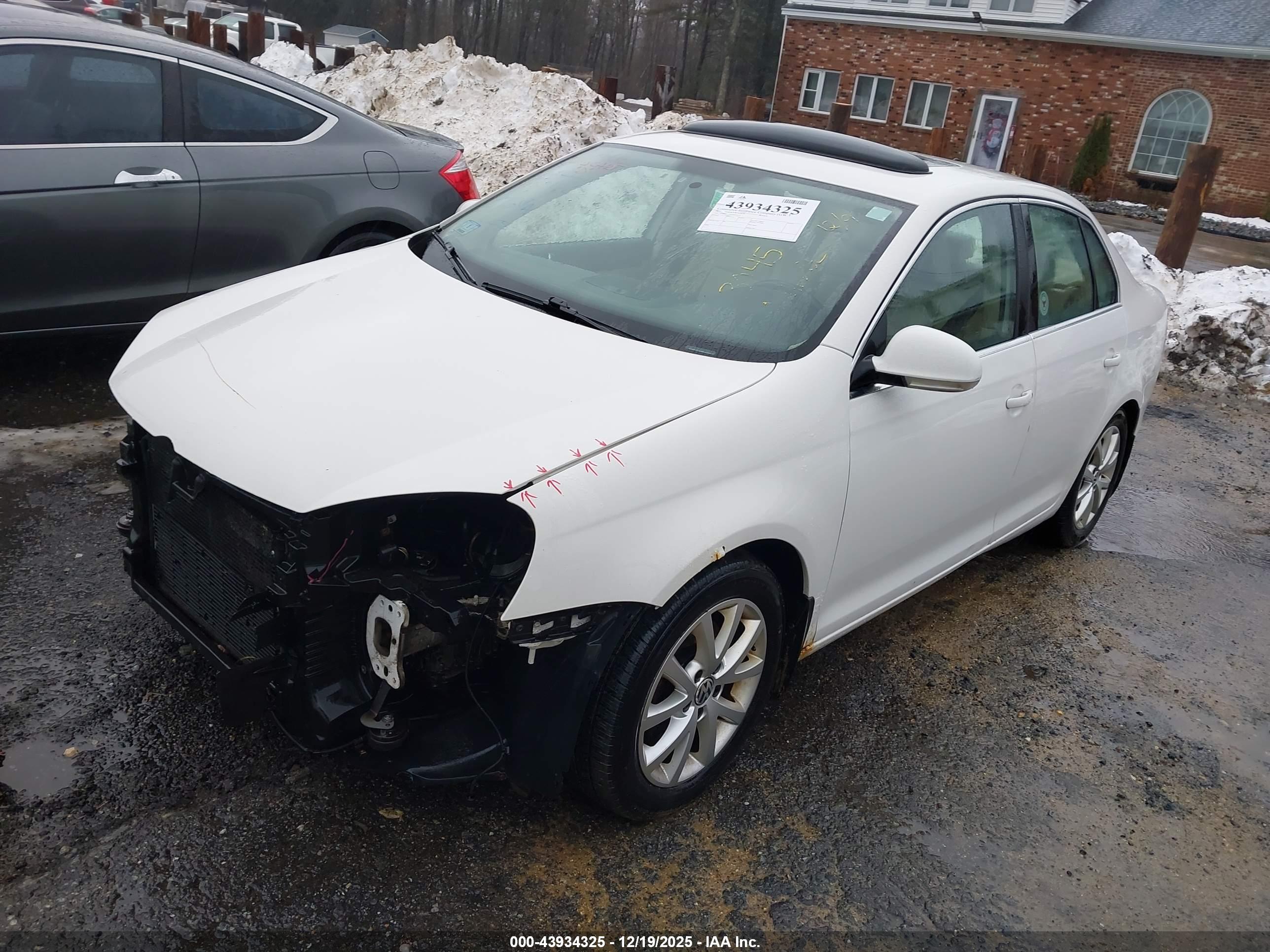 VOLKSWAGEN JETTA image 2