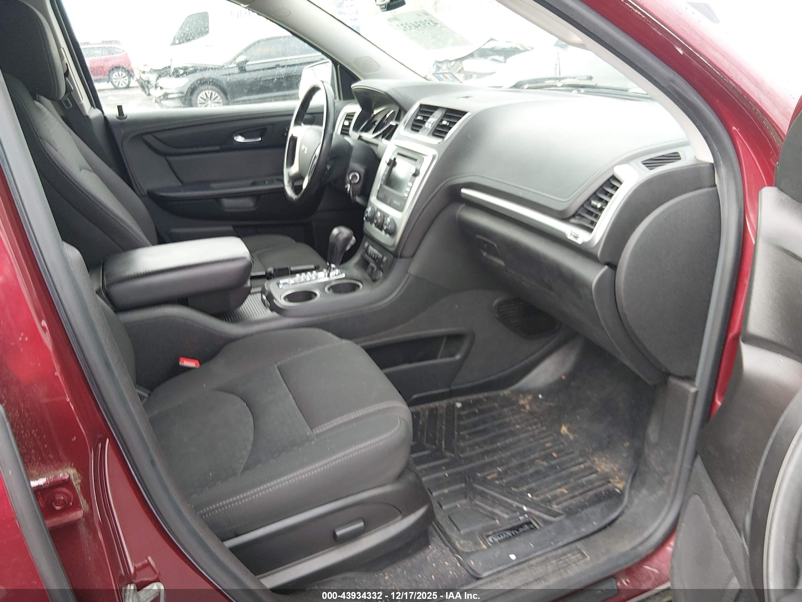 GMC ACADIA image 5