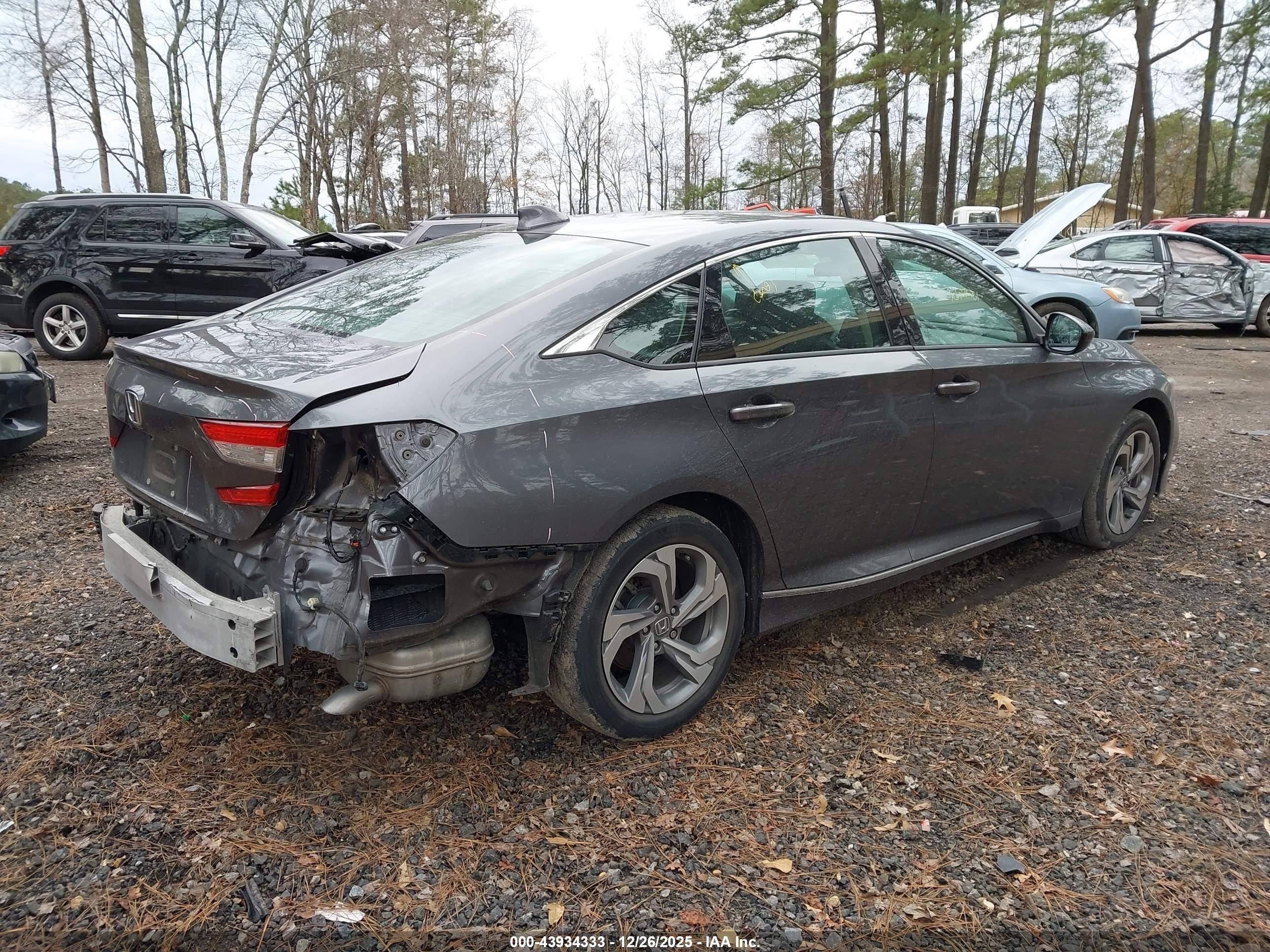 HONDA ACCORD image 4