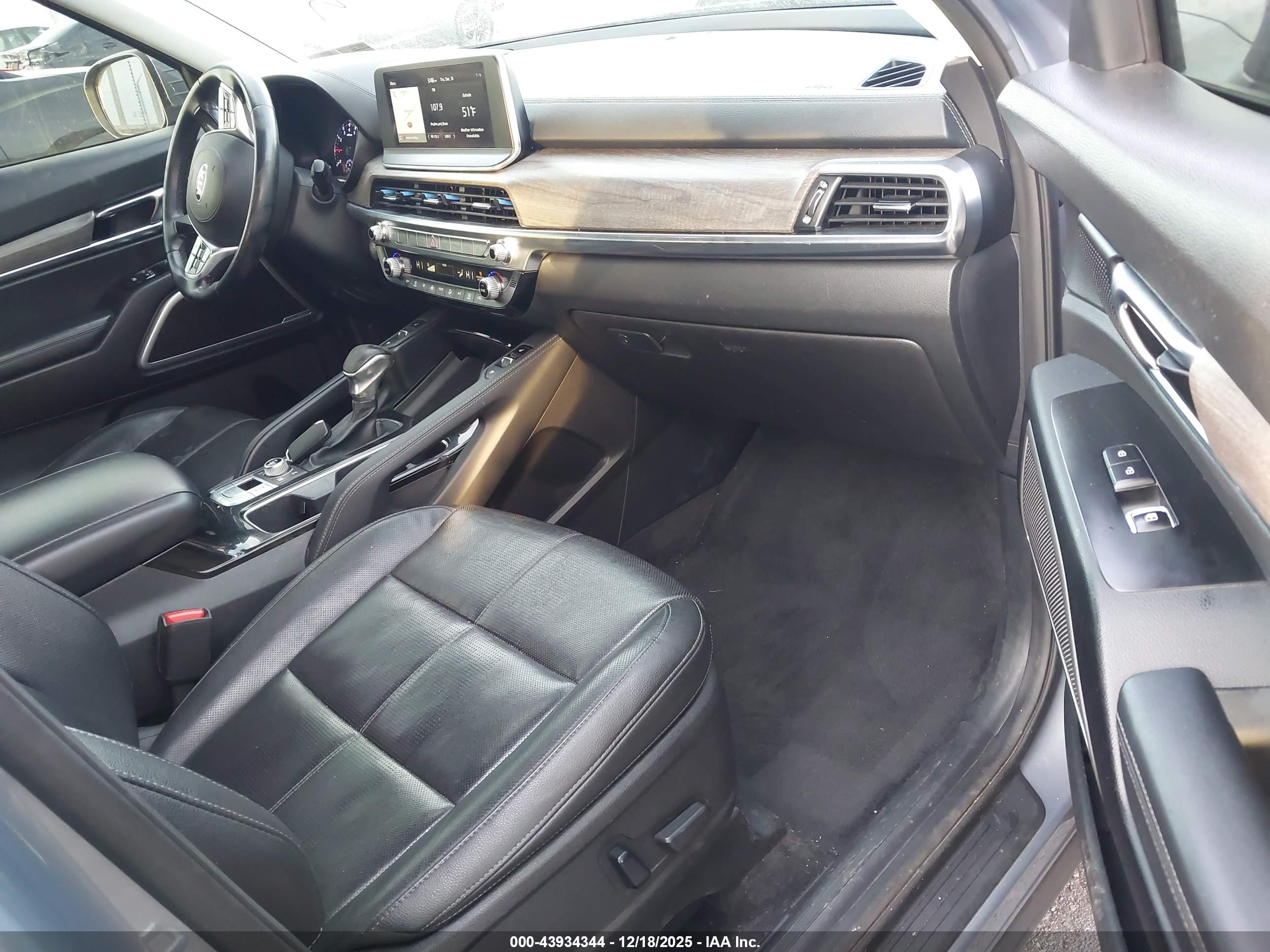 KIA TELLURIDE image 5