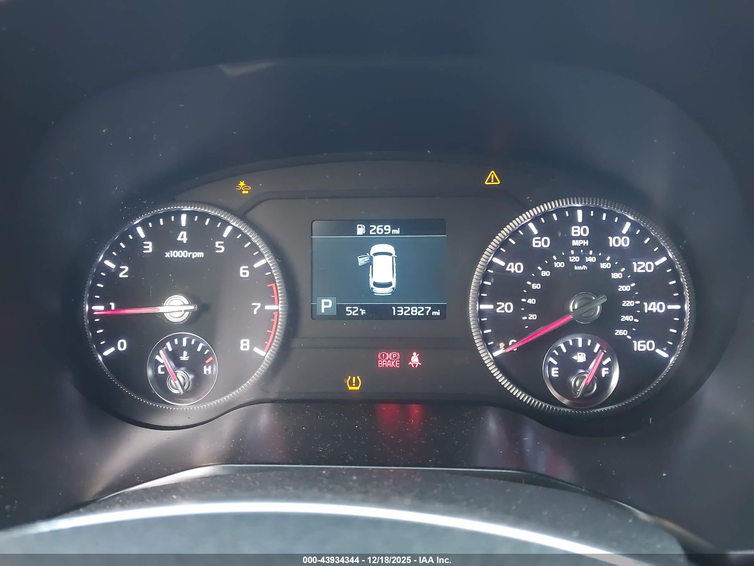 KIA TELLURIDE image 7