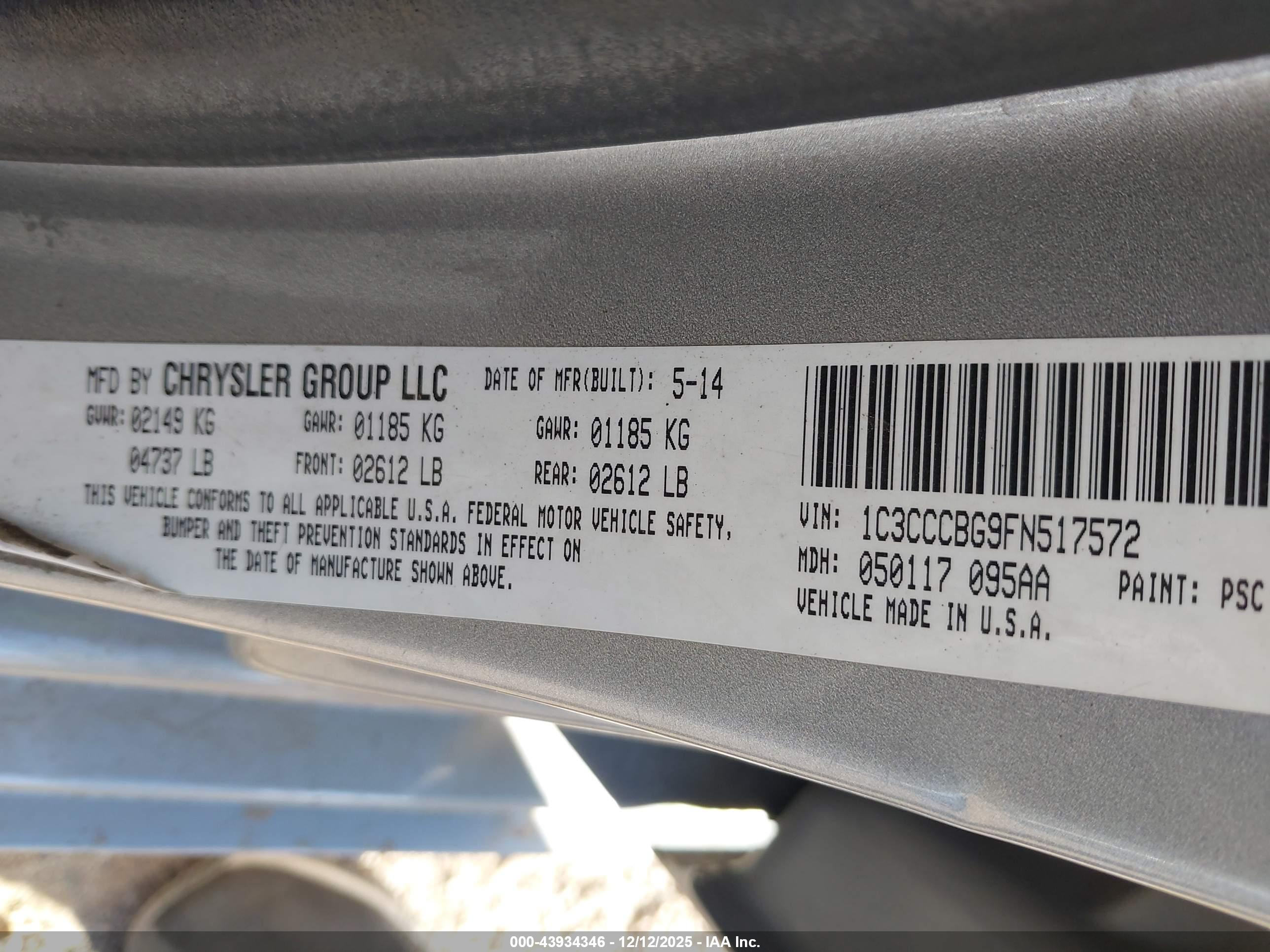 CHRYSLER 200 image 9