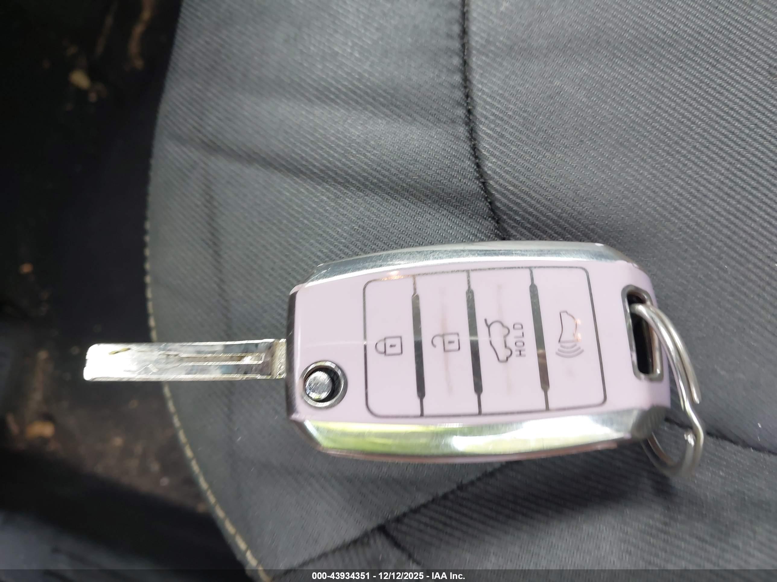KIA SOUL image 11