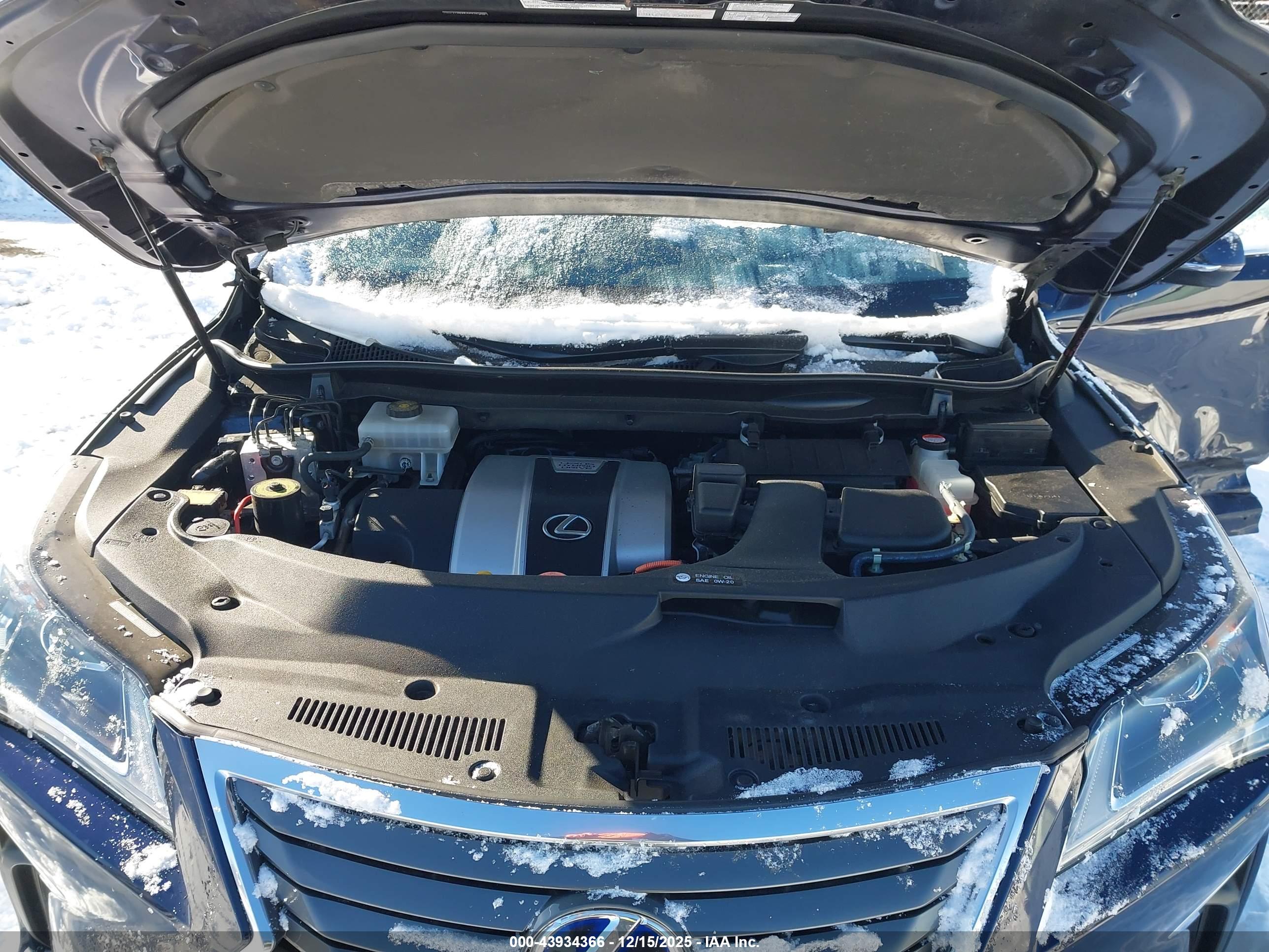 LEXUS RX image 10