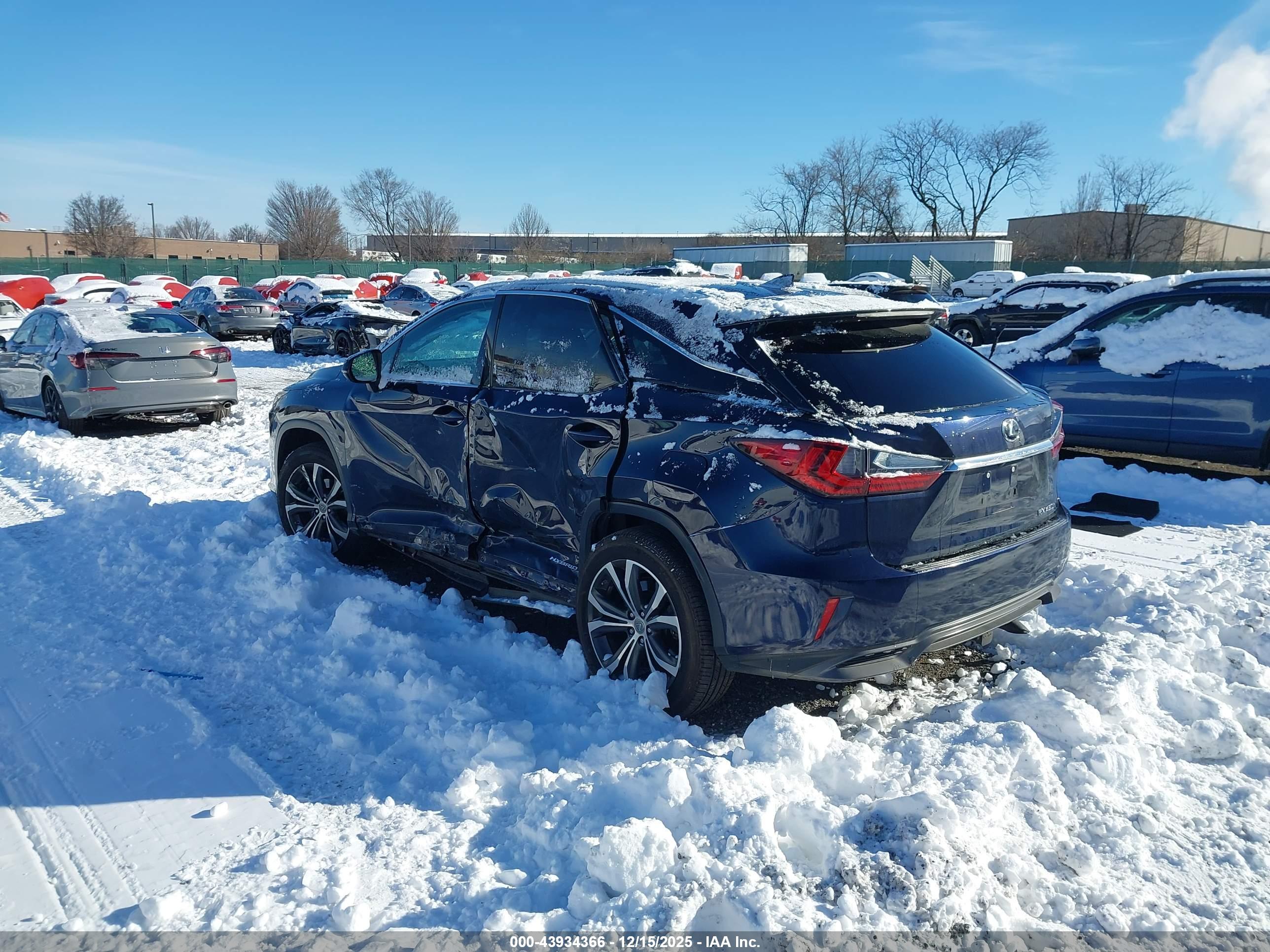 LEXUS RX image 3