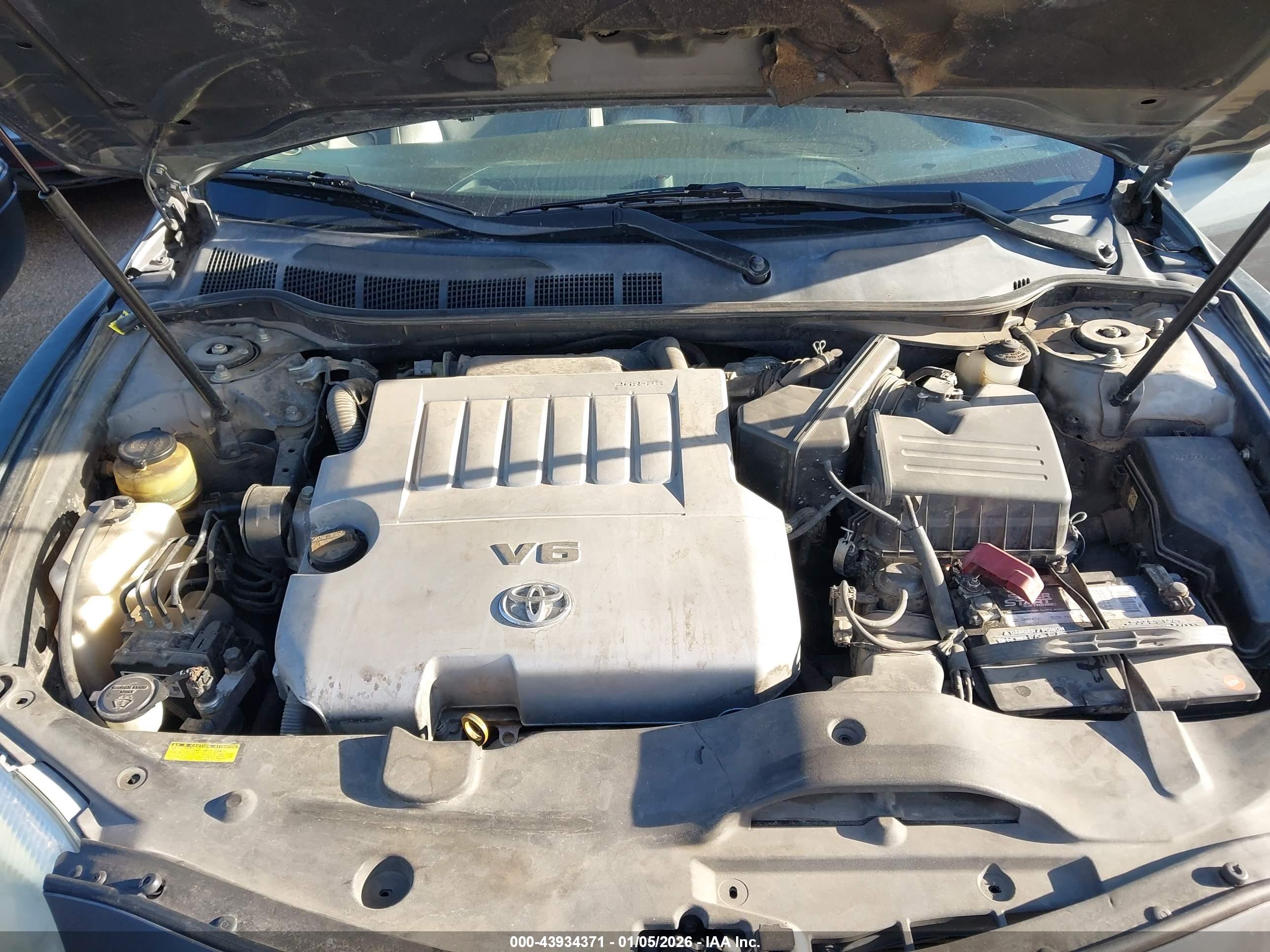 TOYOTA CAMRY image 10