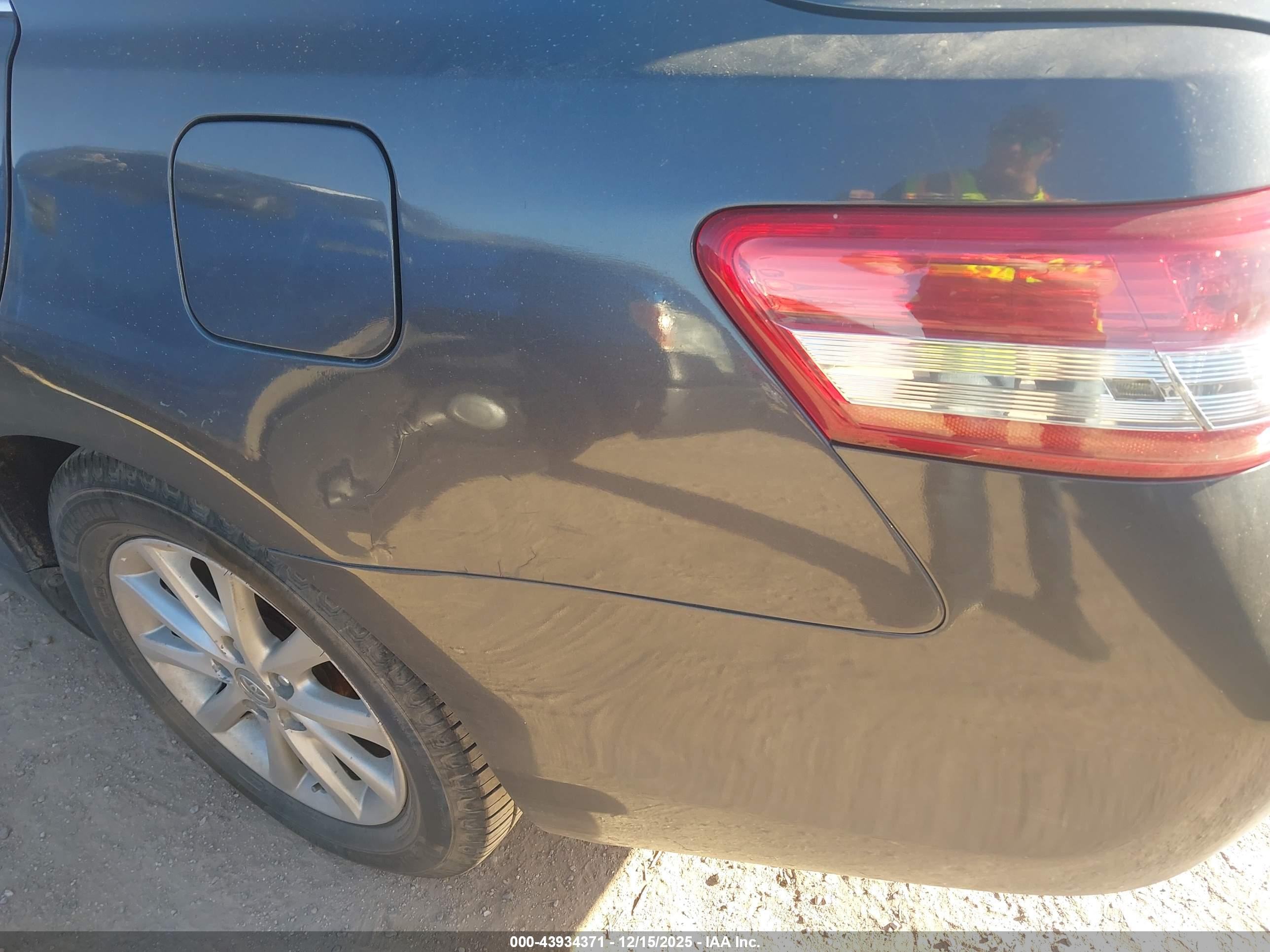 TOYOTA CAMRY image 6