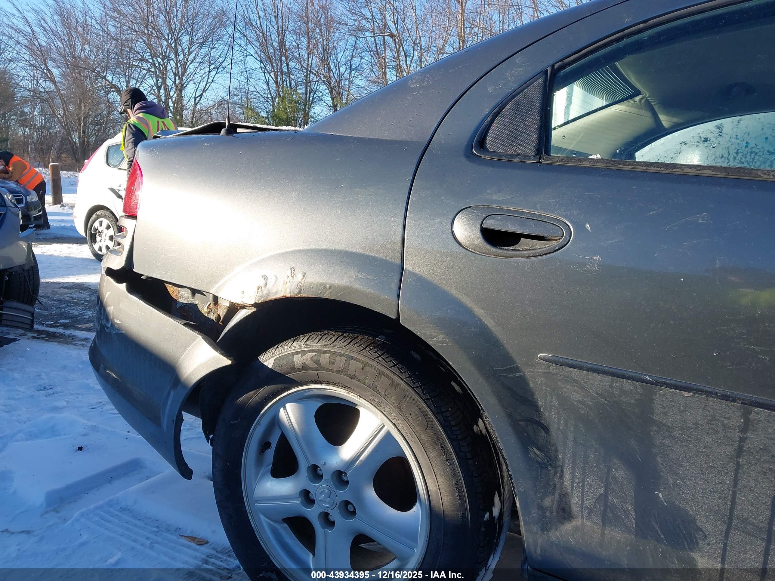 DODGE STRATUS image 6