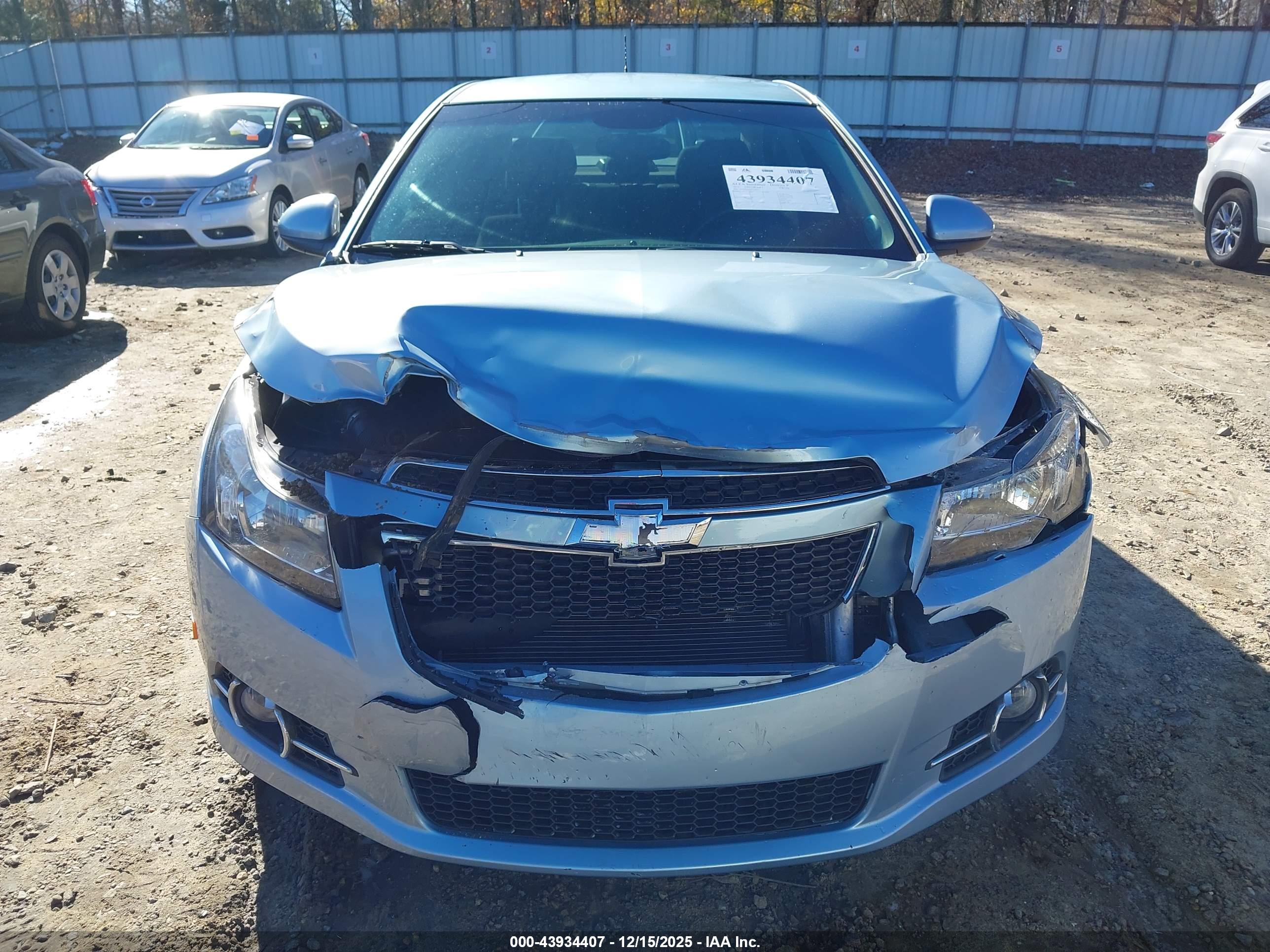 CHEVROLET CRUZE image 6