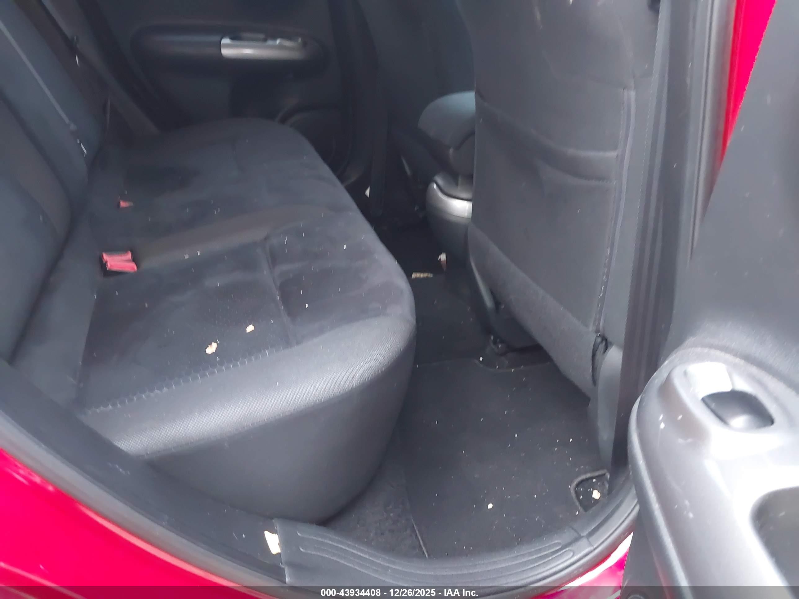 NISSAN JUKE image 8