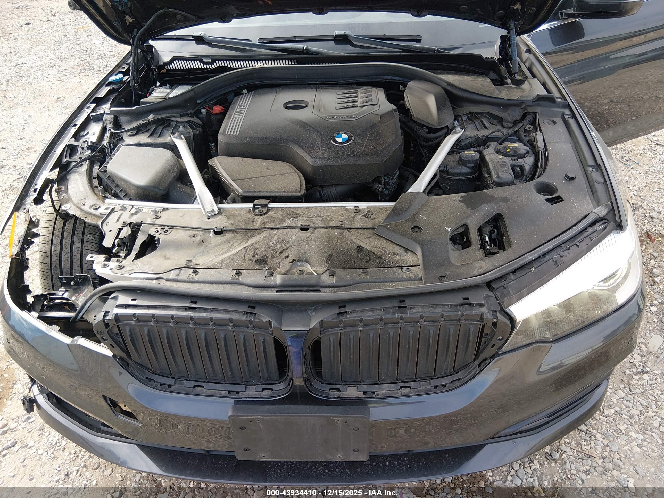 BMW 530I image 10