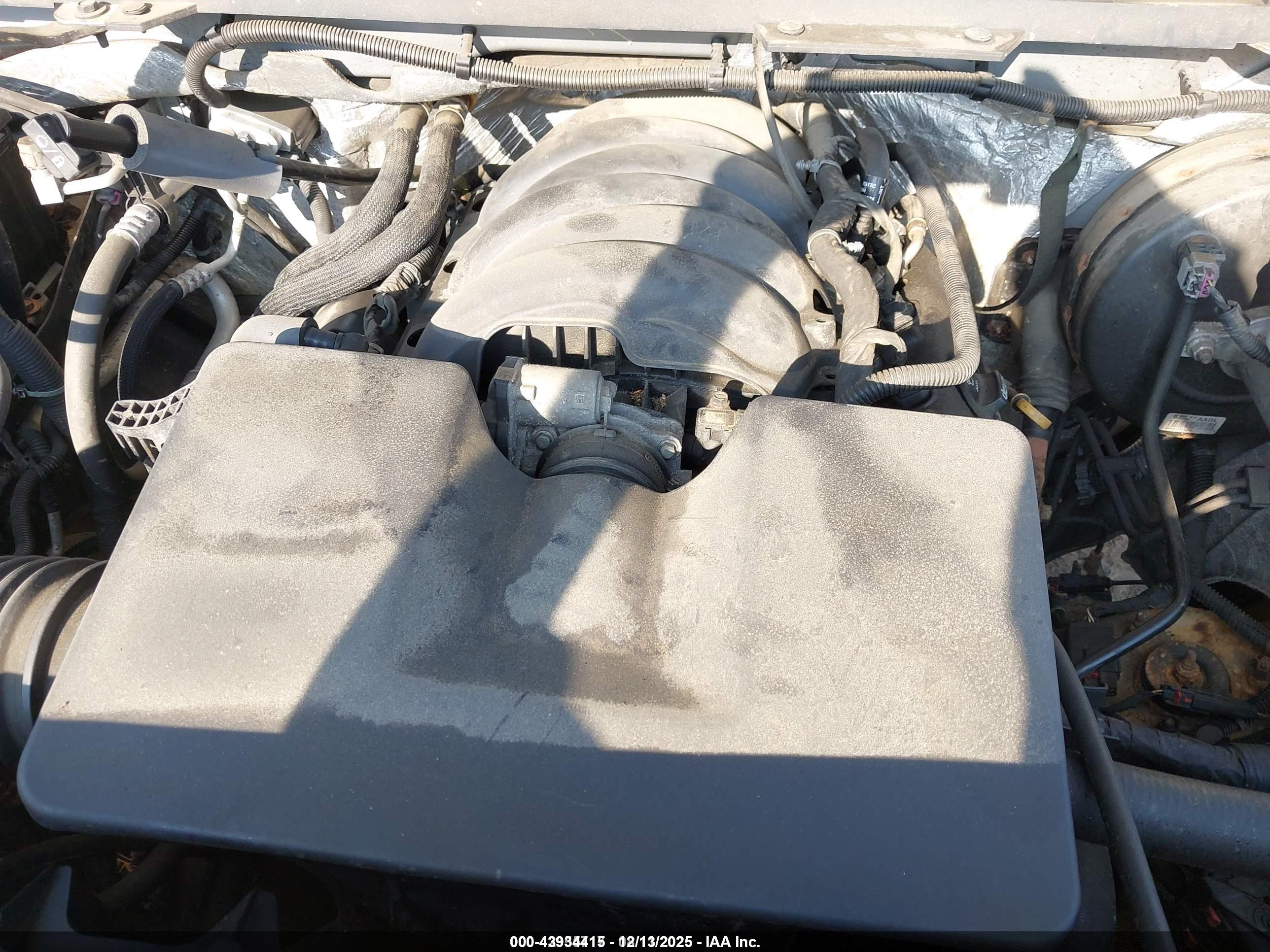 CHEVROLET SILVERADO image 10