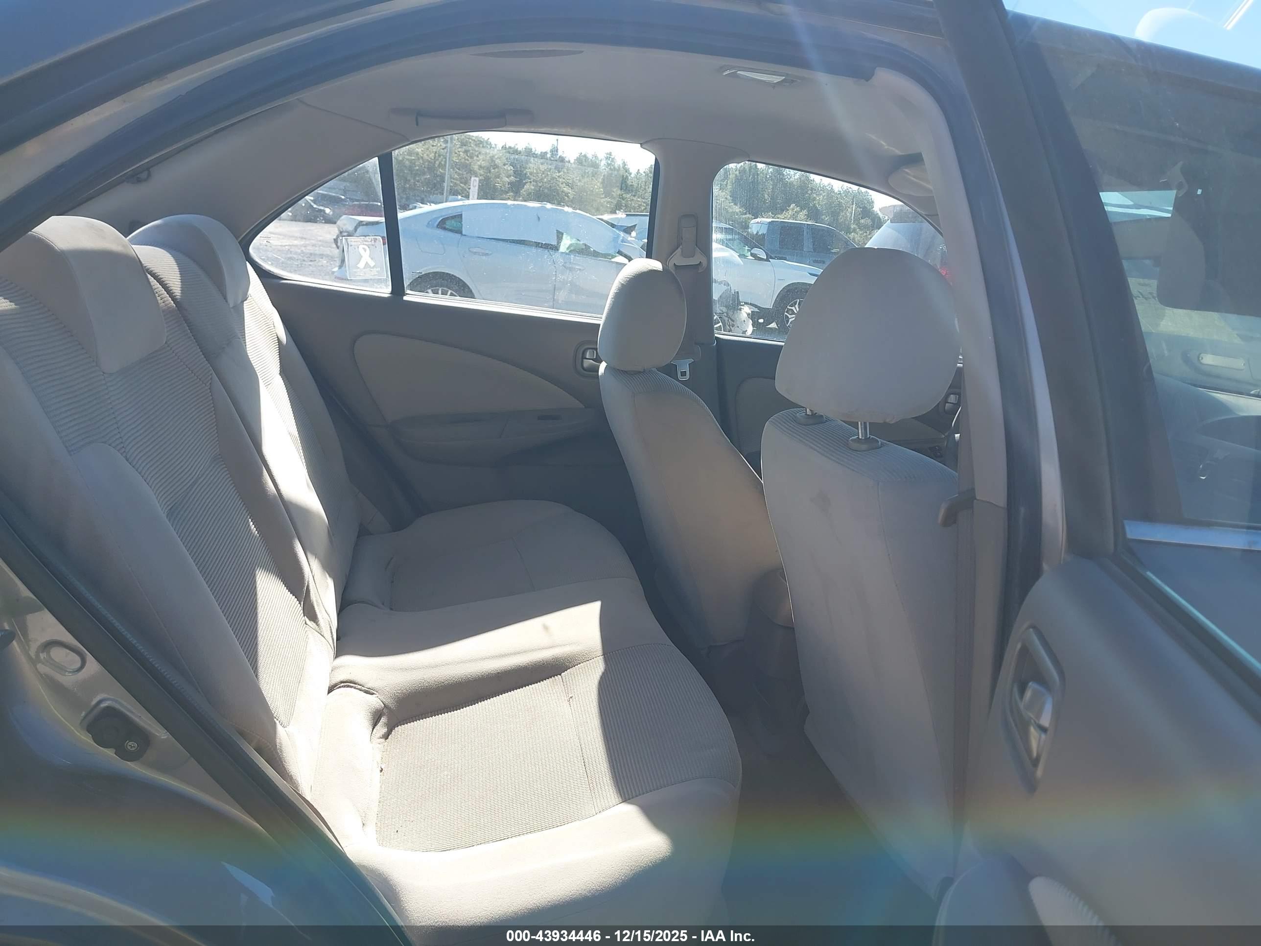 NISSAN SENTRA image 8