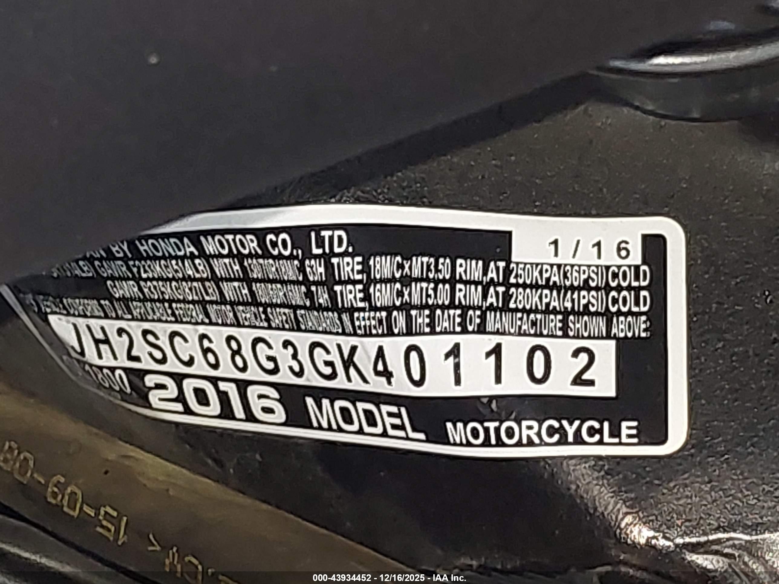 HONDA GL1800 image 10