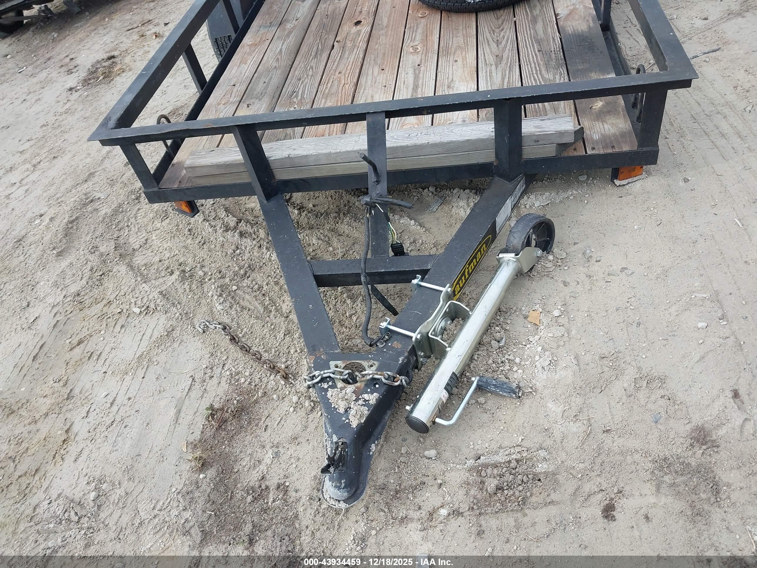 KAUFMAN TRAILERS image 10