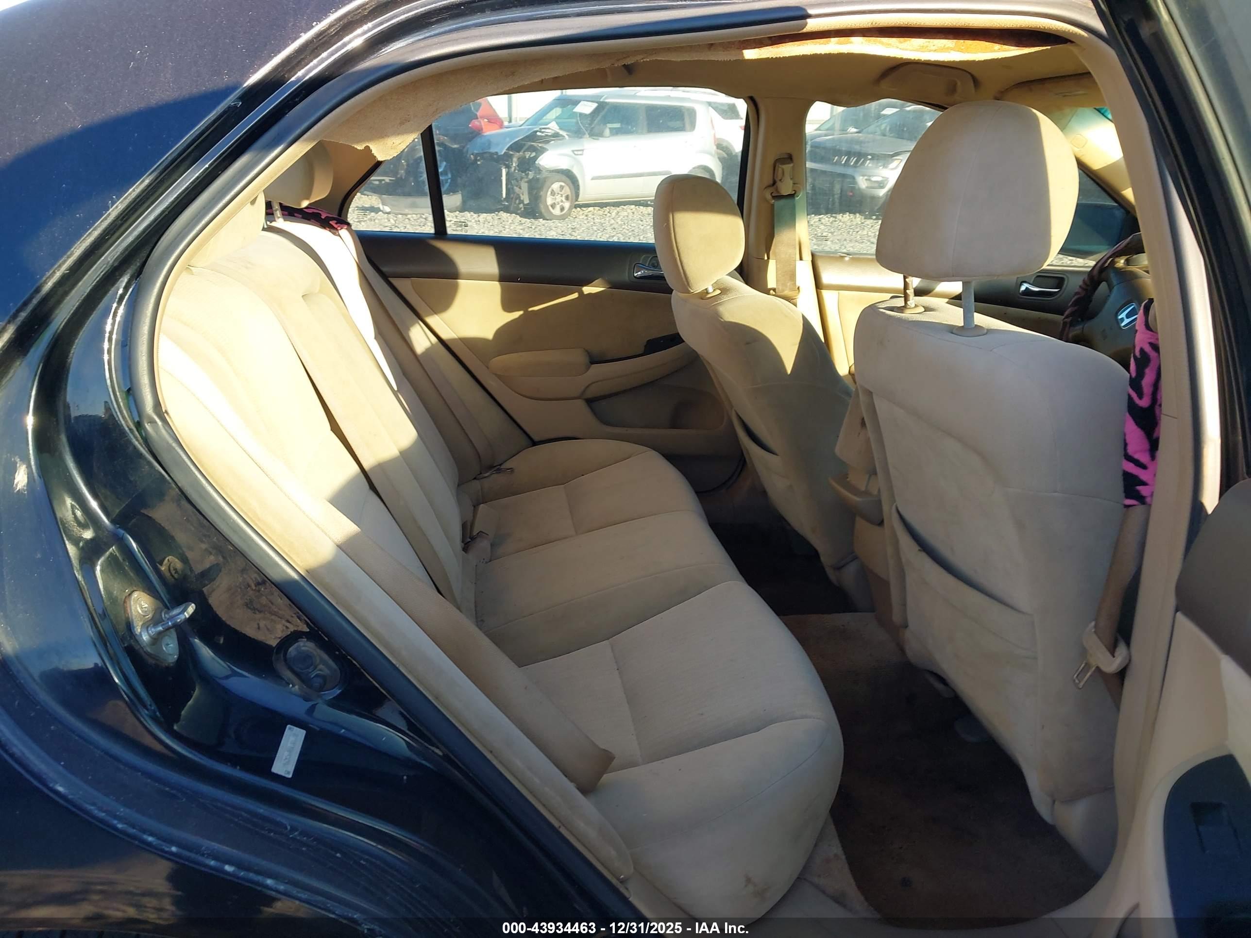 HONDA ACCORD image 8