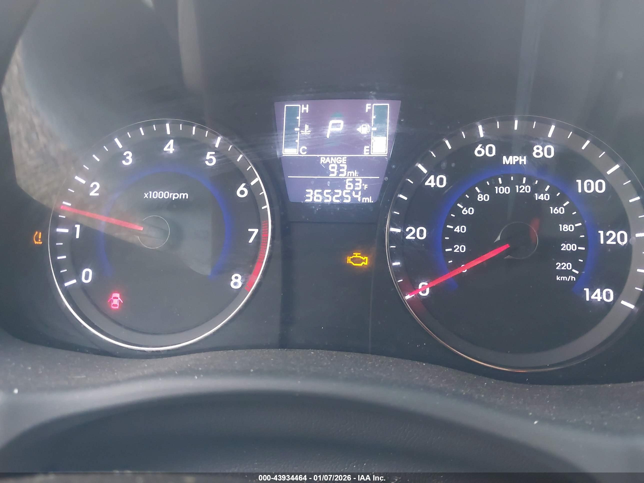 HYUNDAI ACCENT image 7