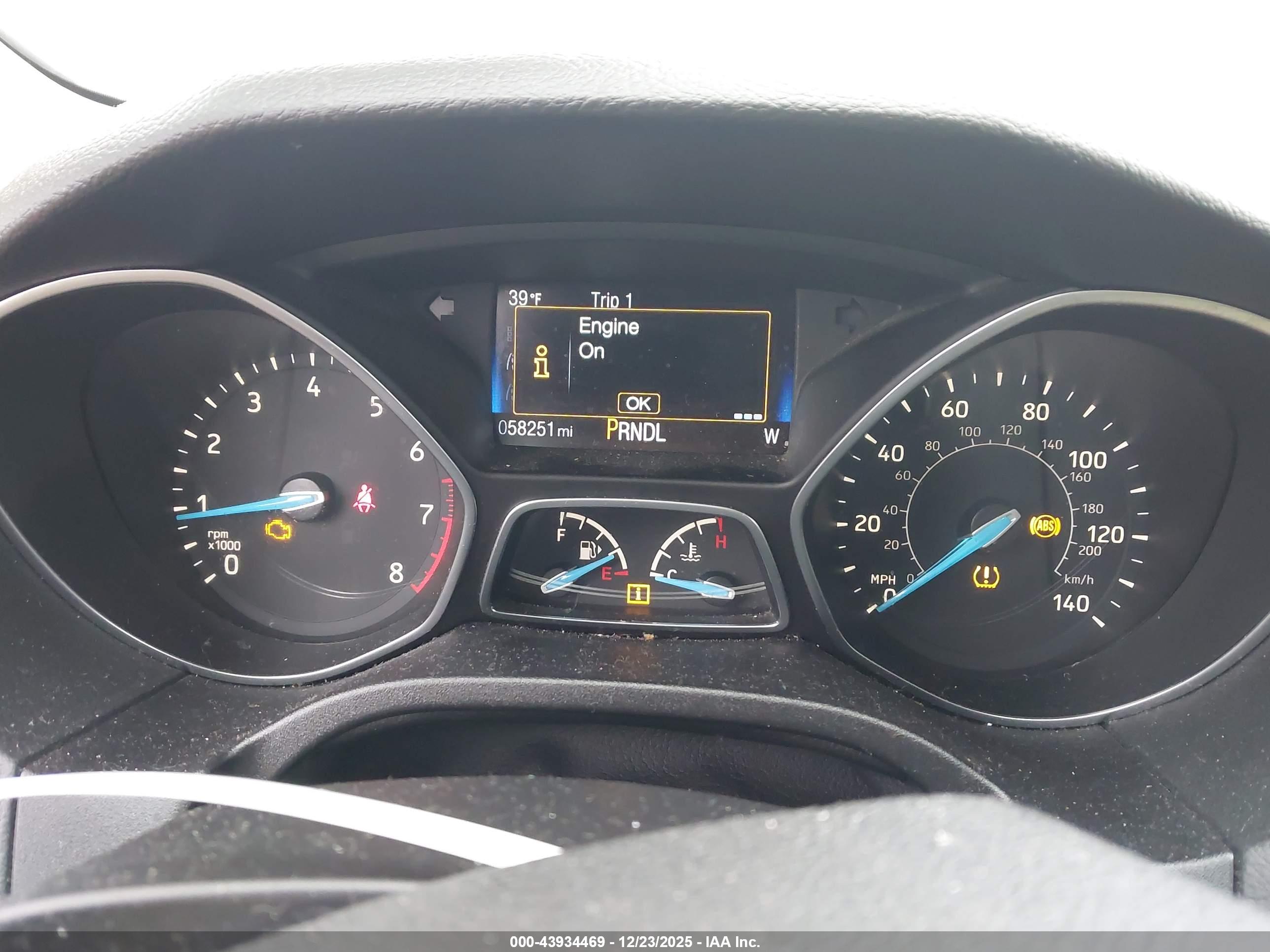 FORD FOCUS image 7