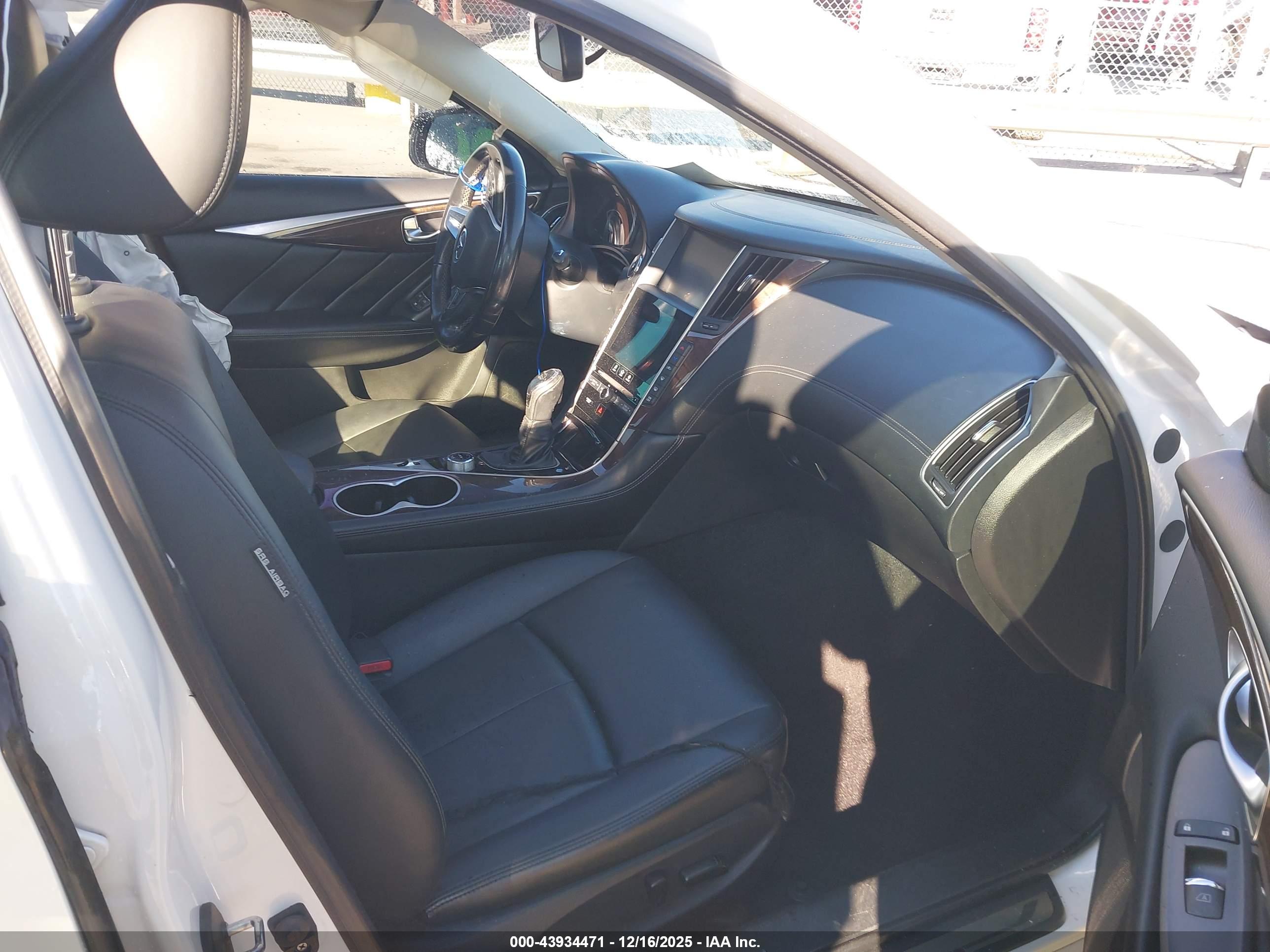 INFINITI Q50 image 5