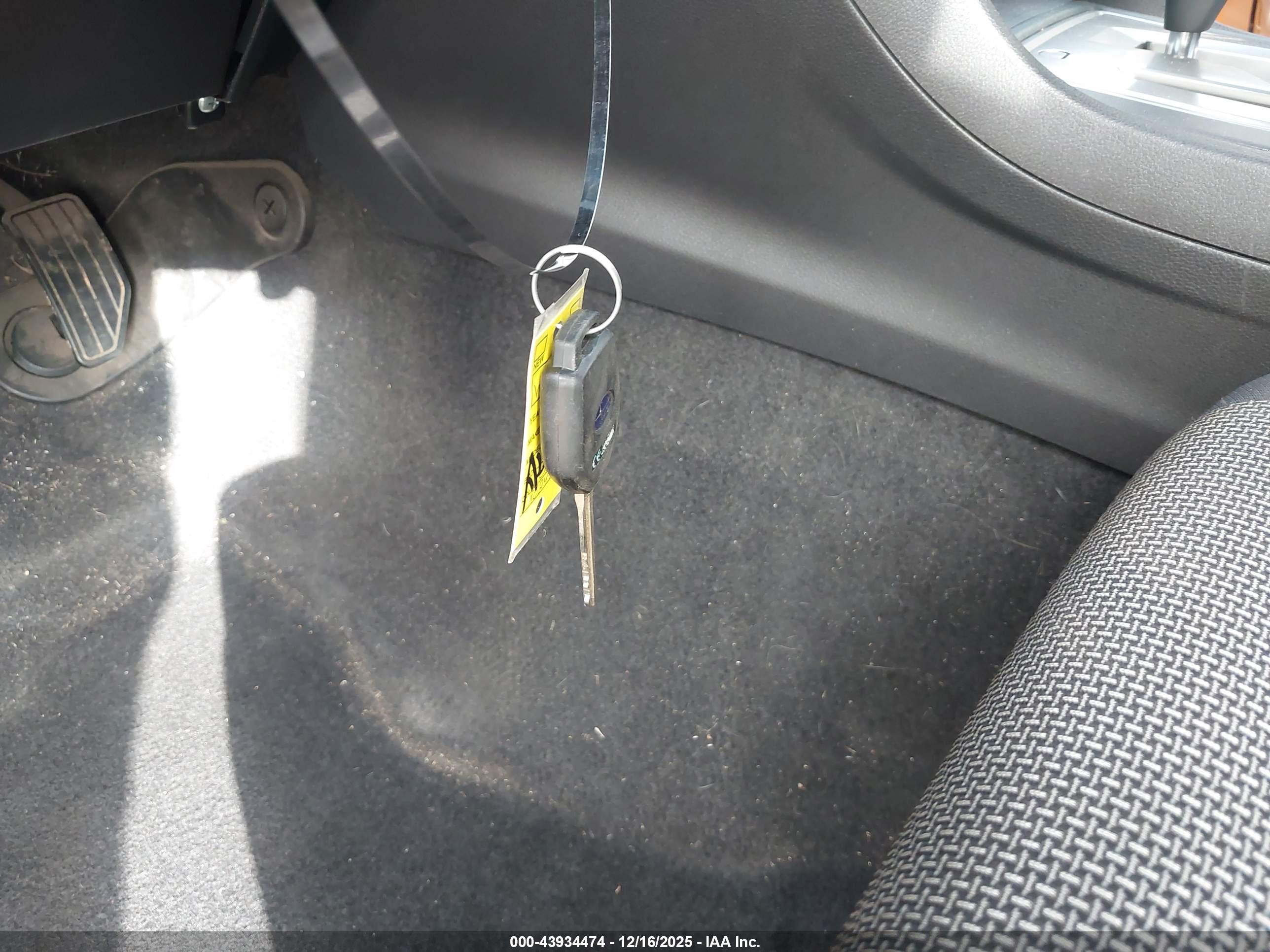 SUBARU CROSSTREK image 11