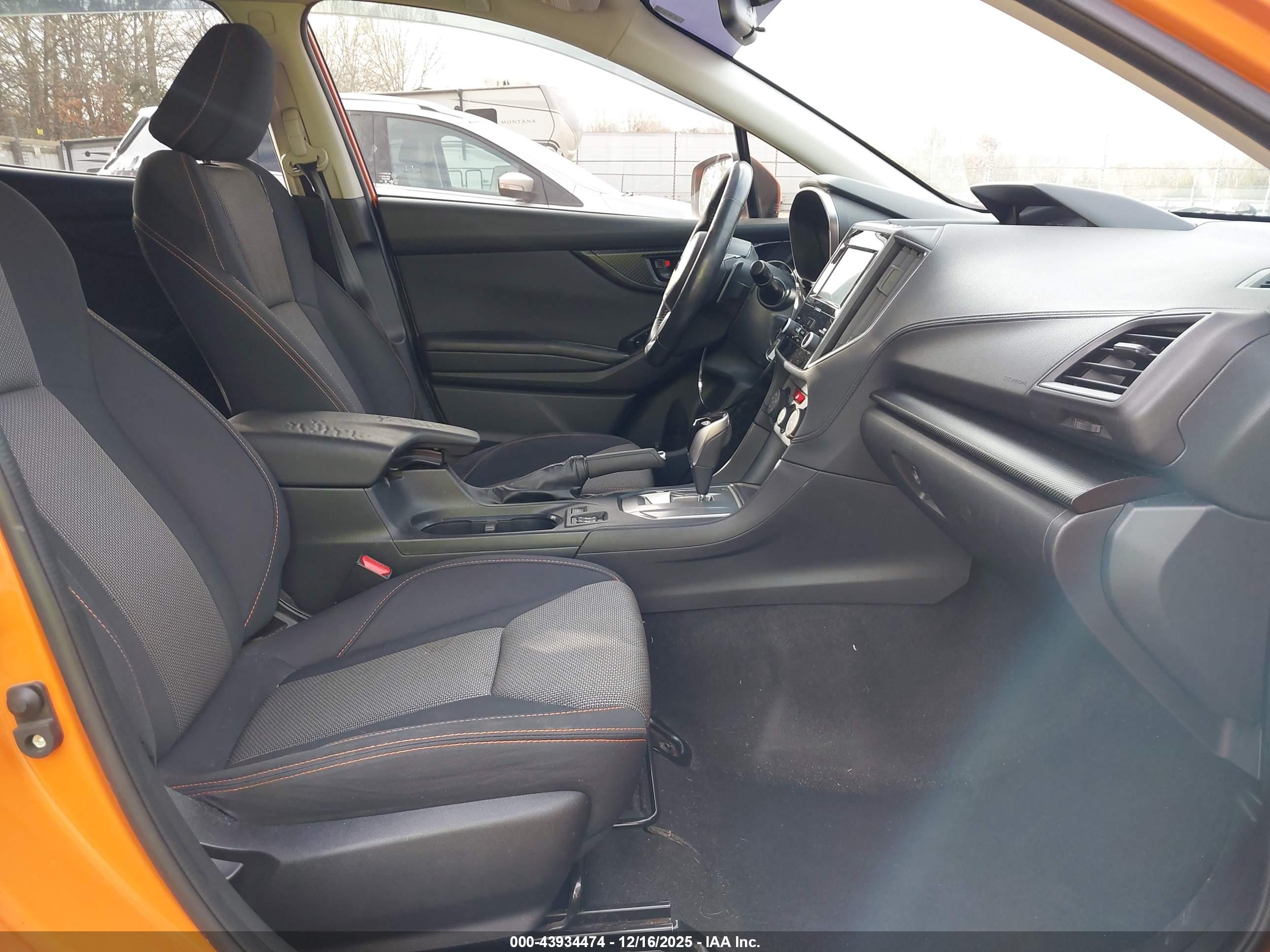 SUBARU CROSSTREK image 5