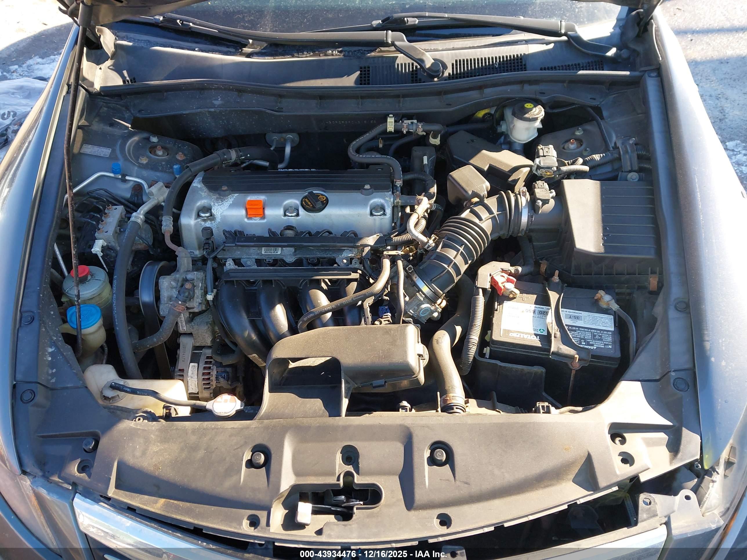 HONDA ACCORD image 10