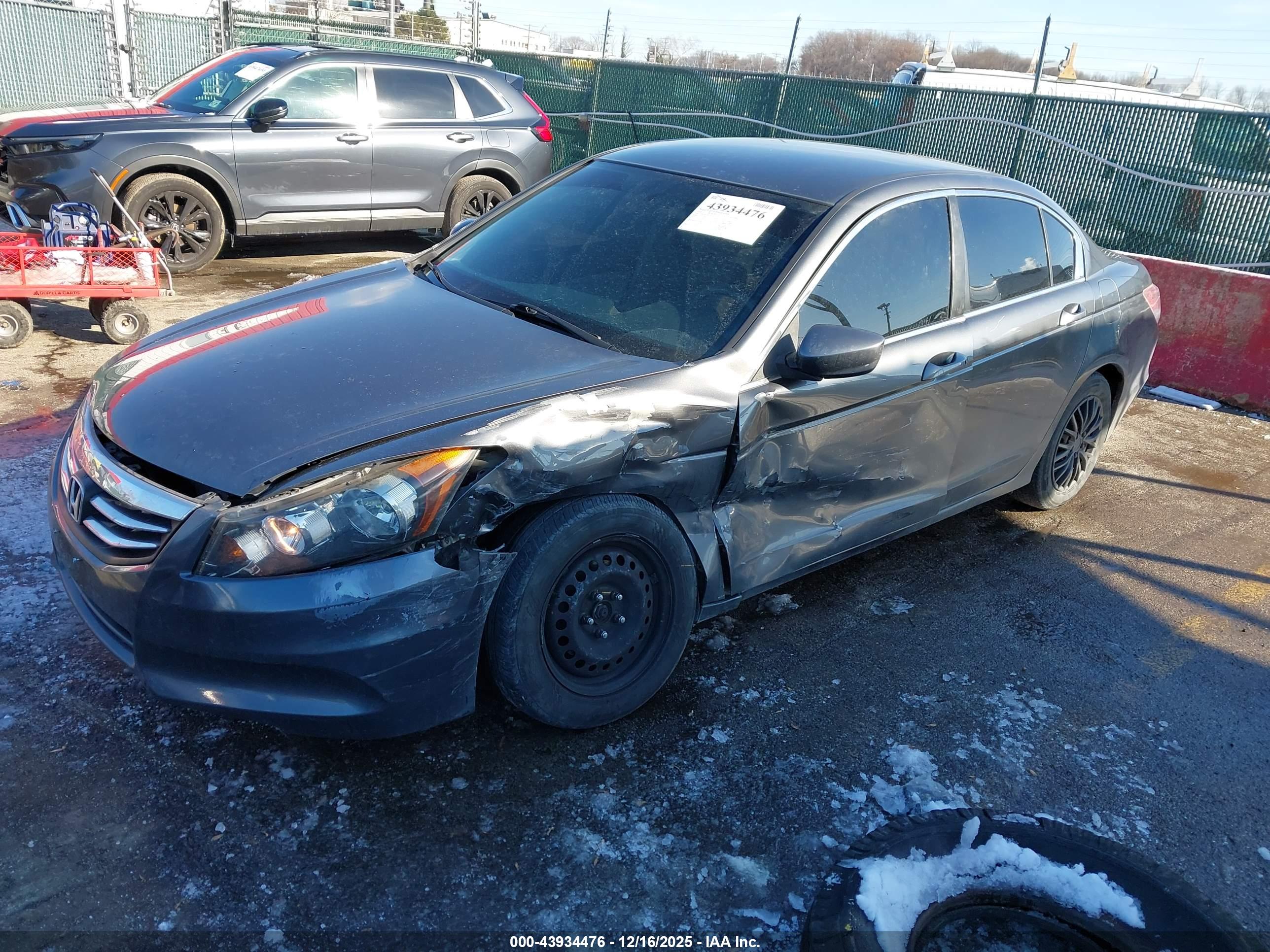 HONDA ACCORD image 2