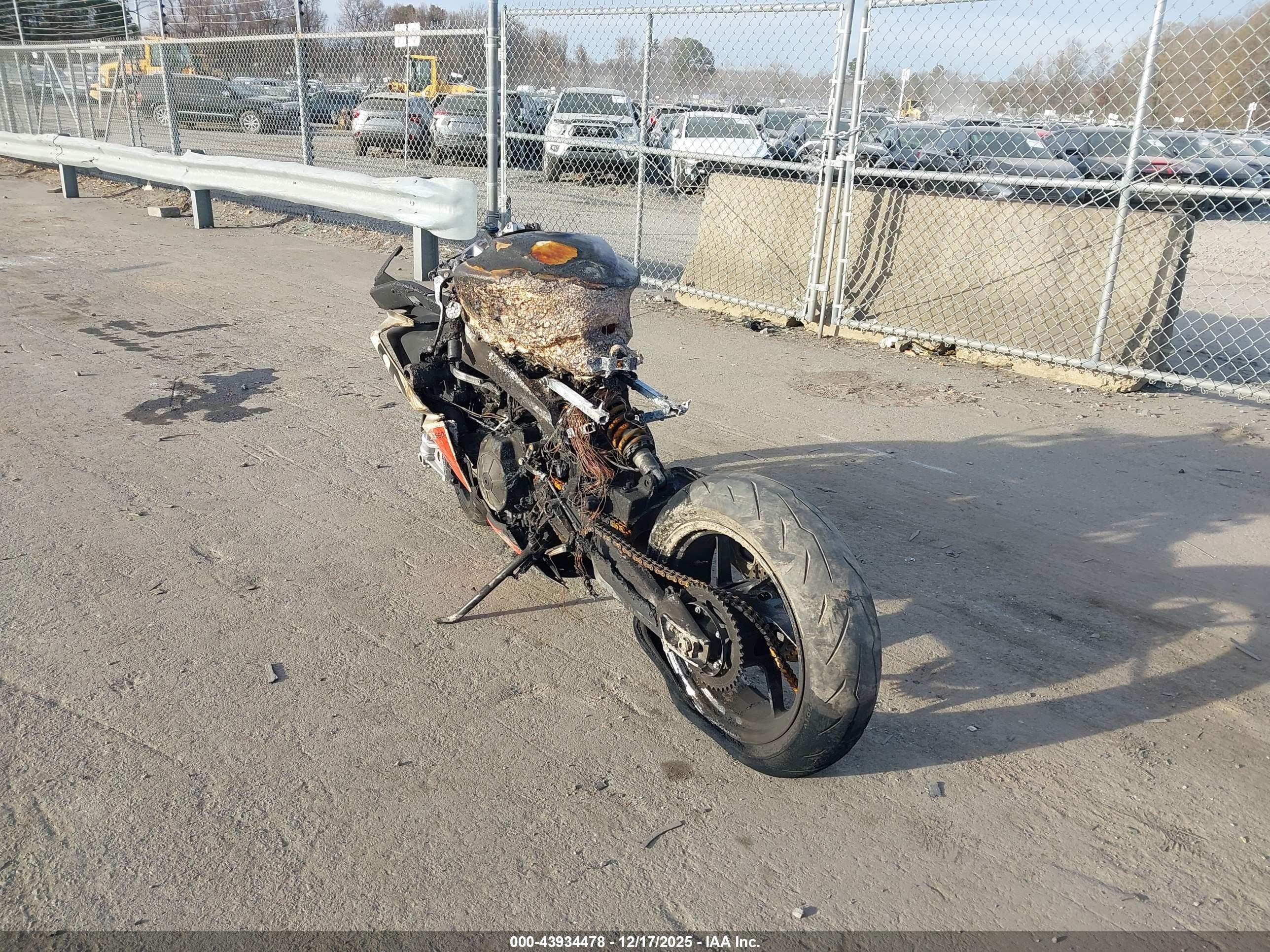 APRILIA RS image 3