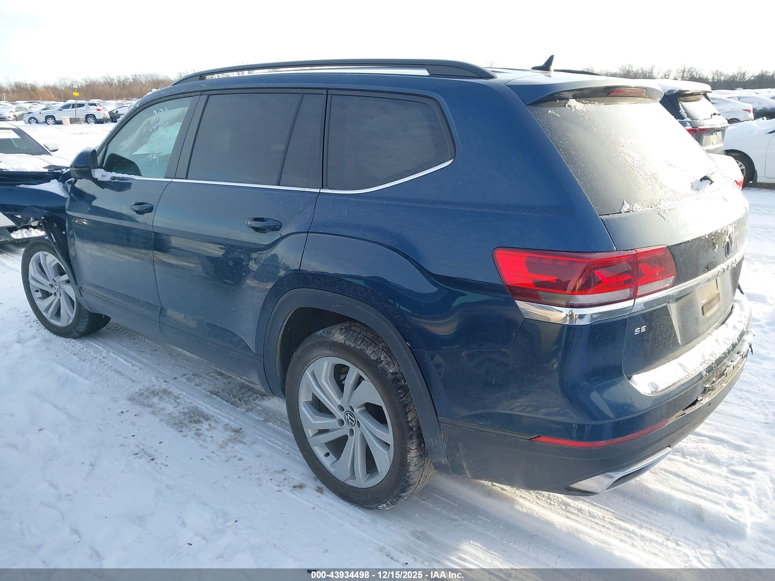VOLKSWAGEN ATLAS image 3