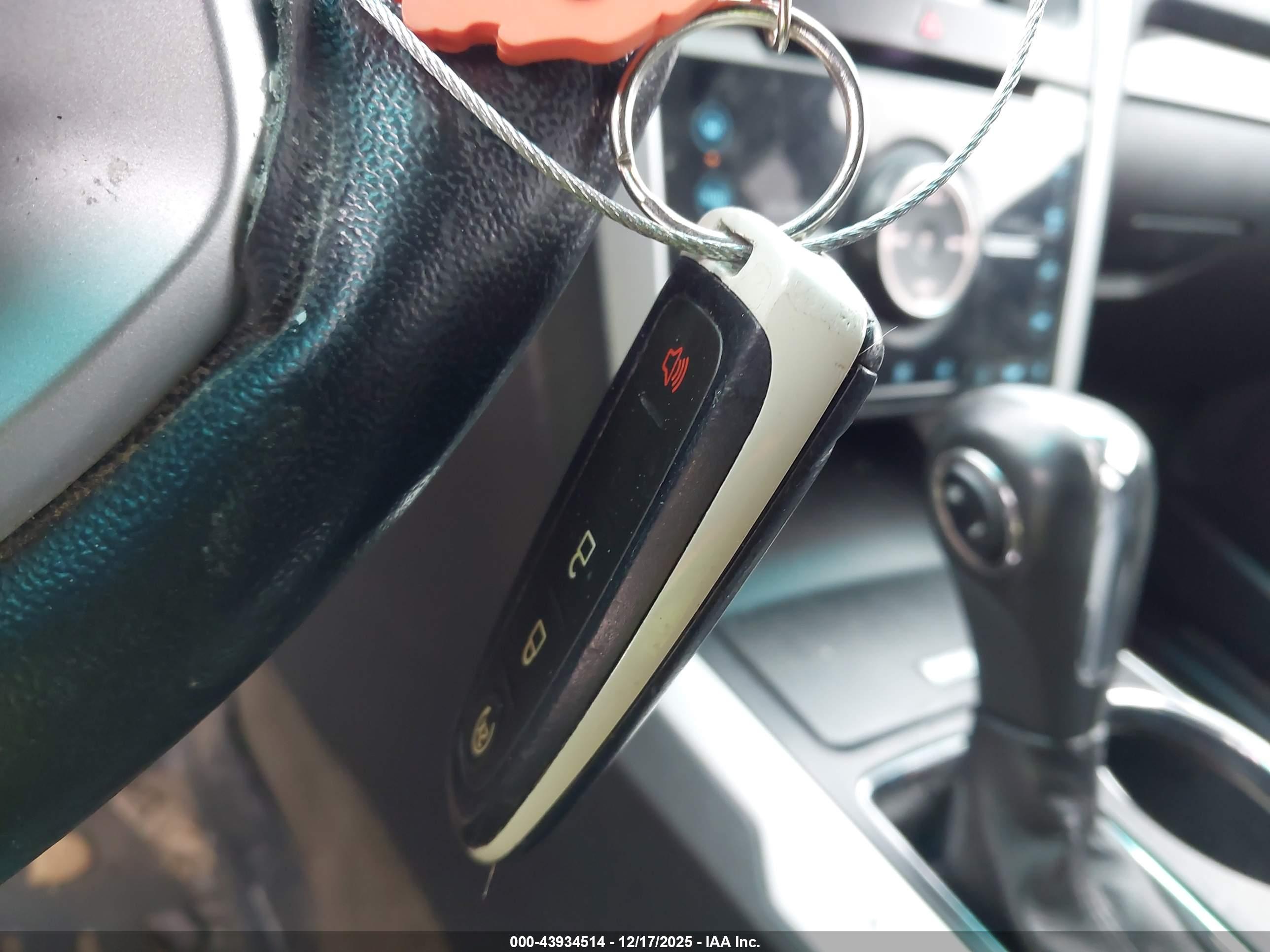 FORD EXPLORER image 11