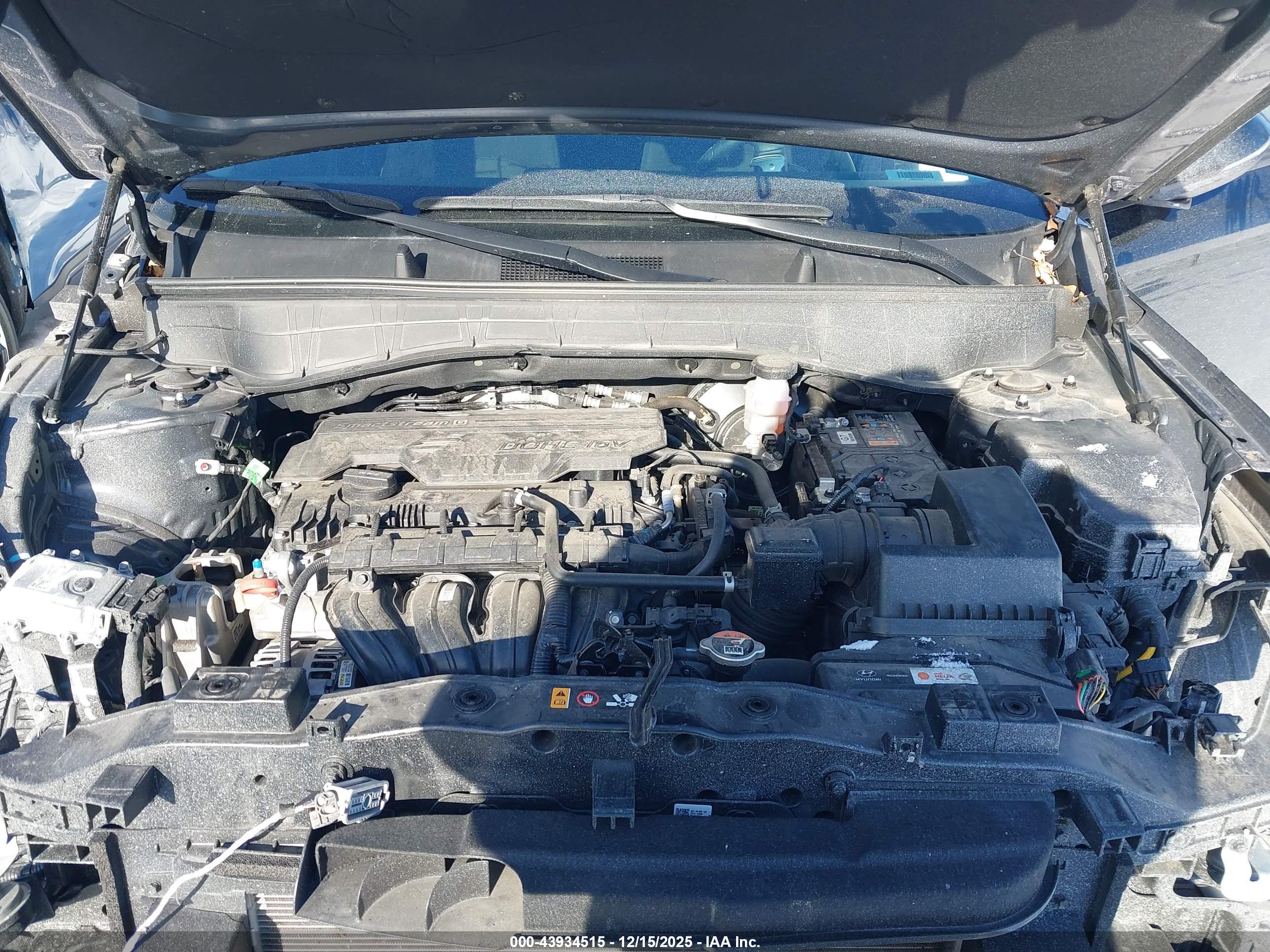 HYUNDAI KONA image 10