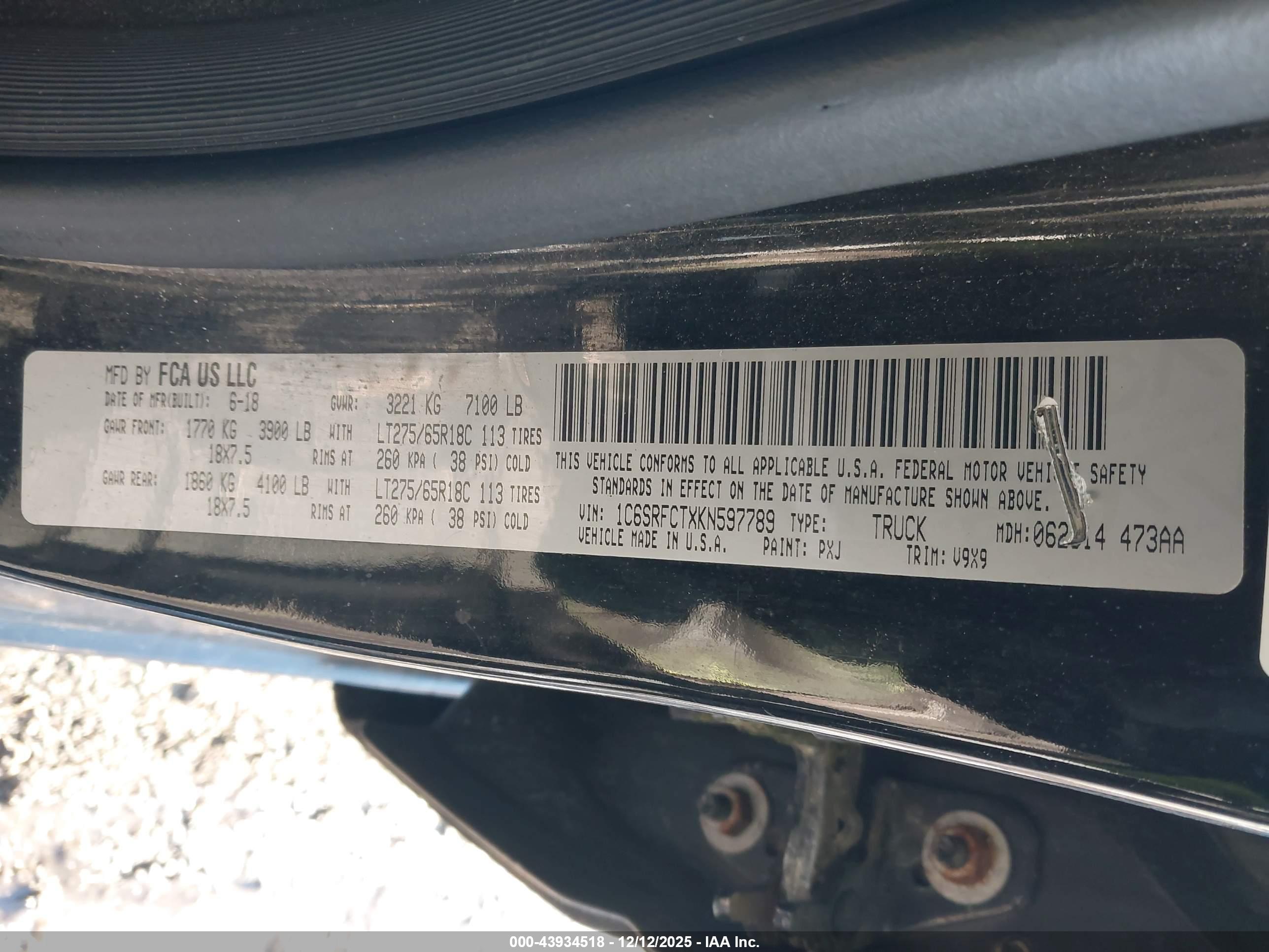 RAM 1500 image 9