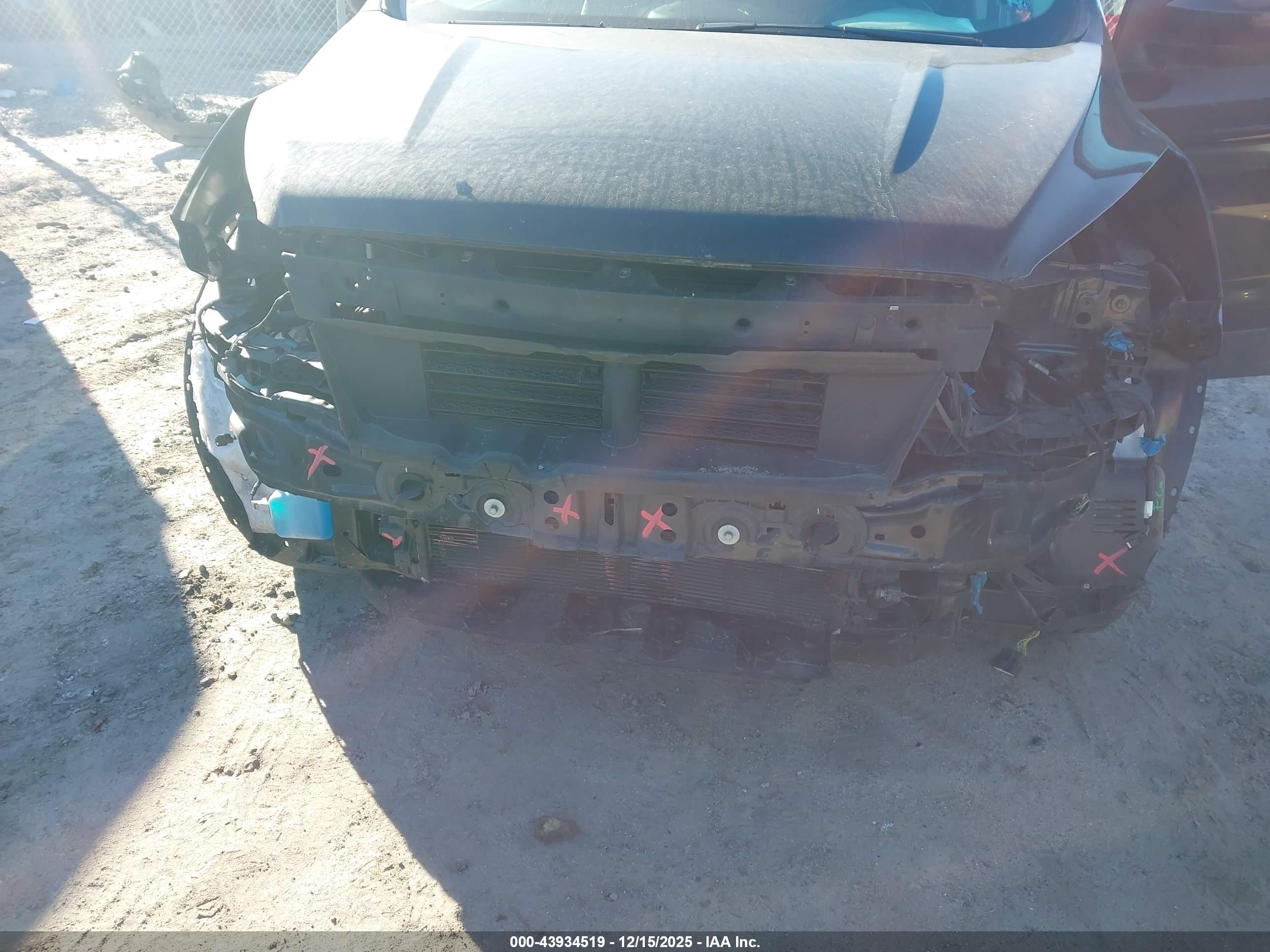 FORD ESCAPE image 6