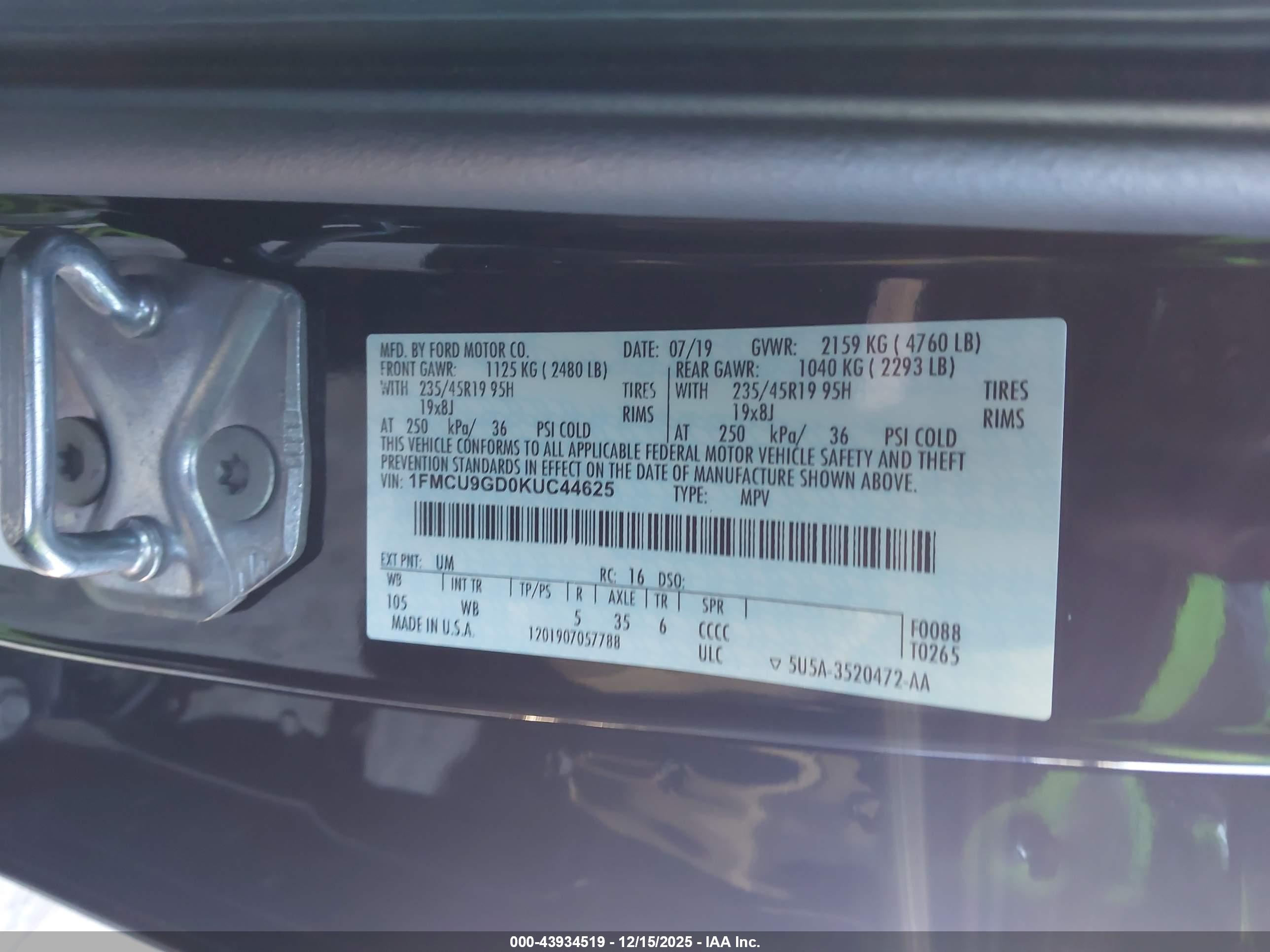 FORD ESCAPE image 9