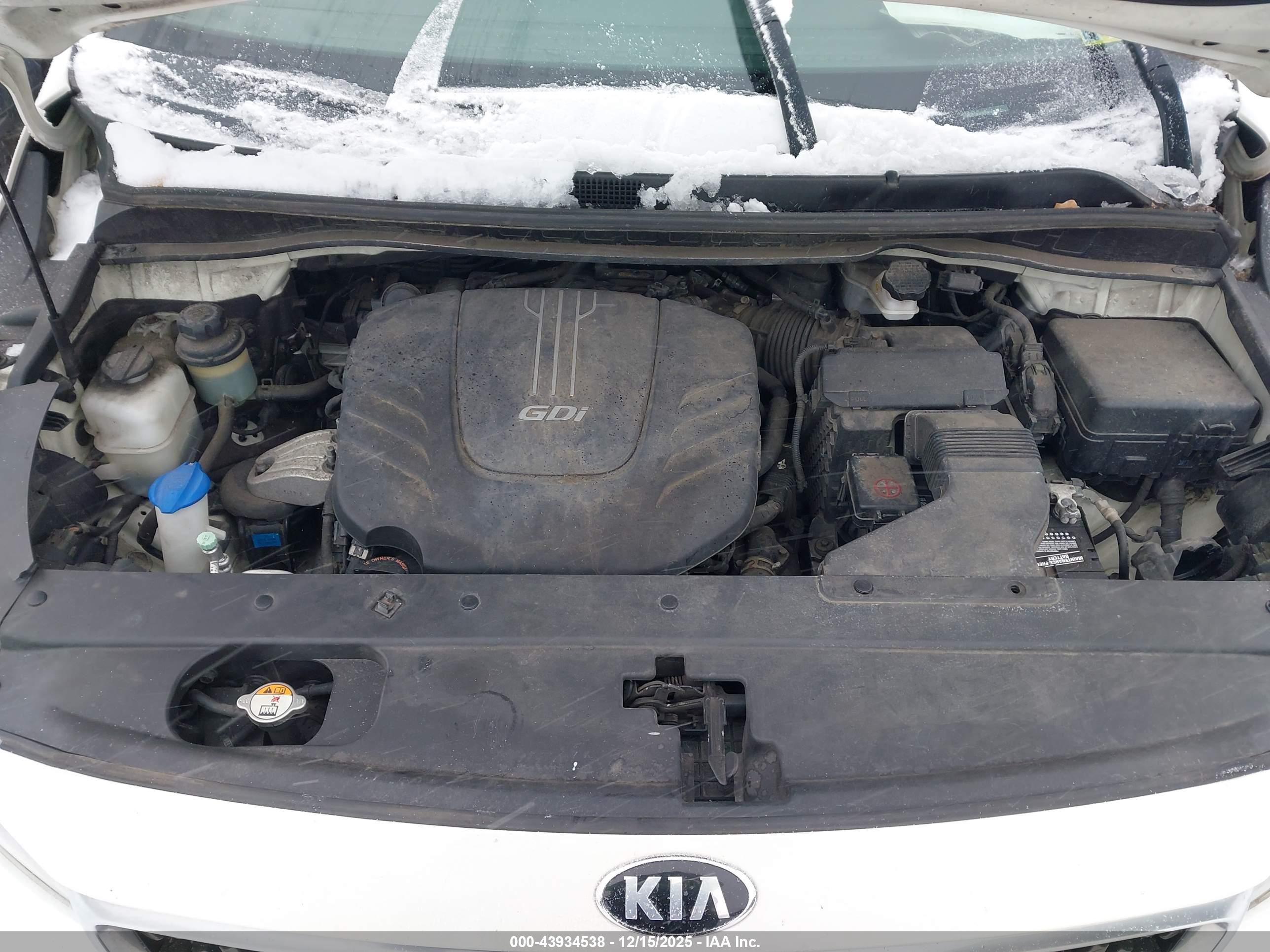 KIA SEDONA image 10