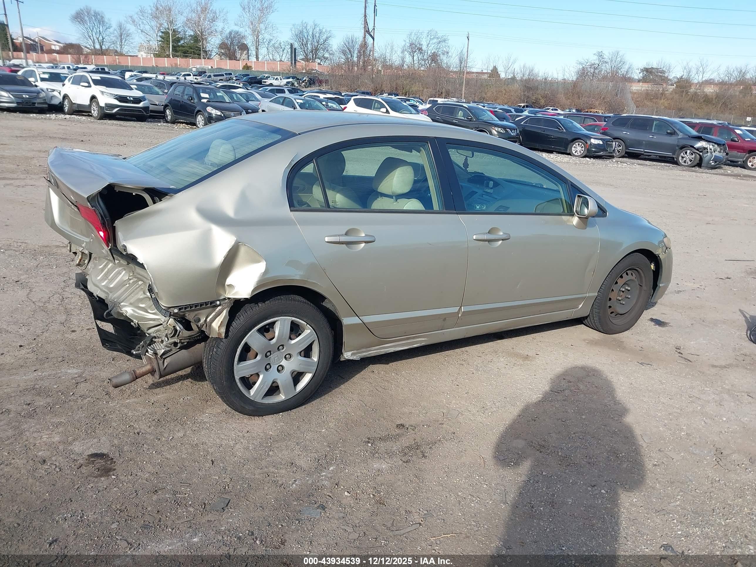 HONDA CIVIC image 4