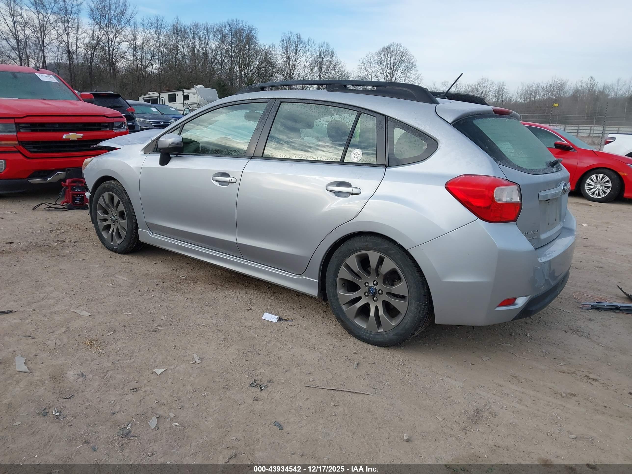 SUBARU IMPREZA image 3