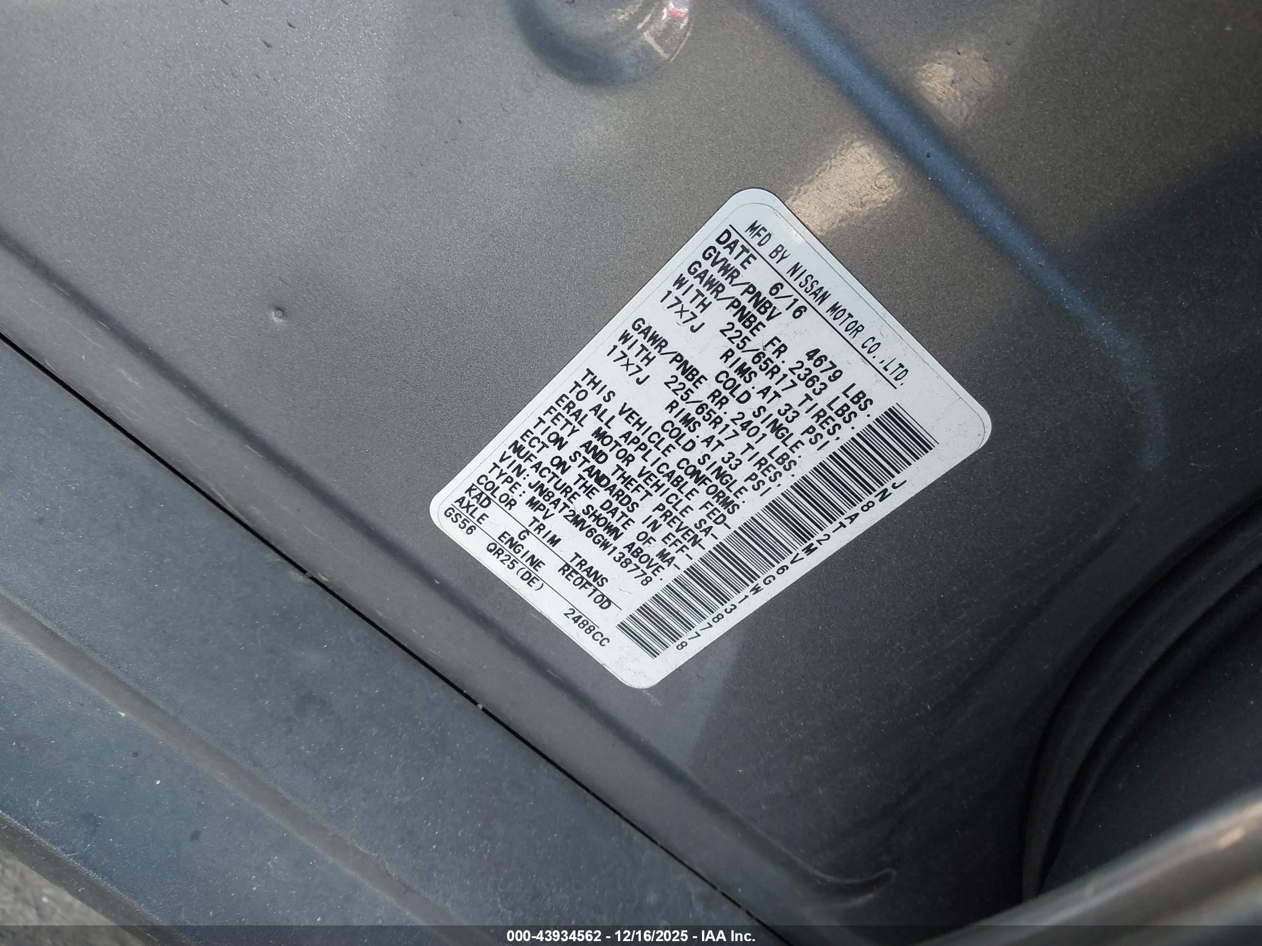 NISSAN ROGUE image 9