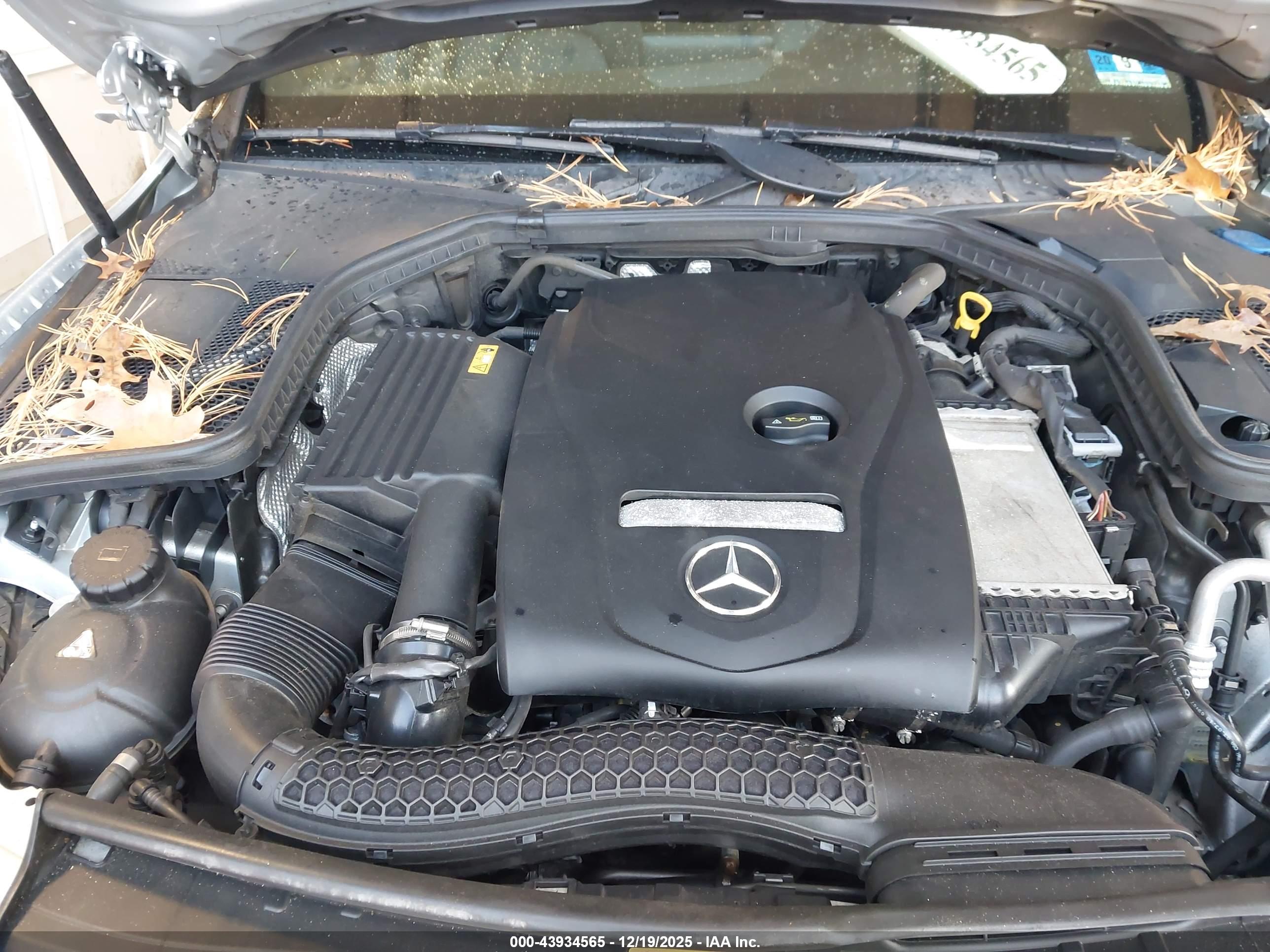 MERCEDES-BENZ C image 10