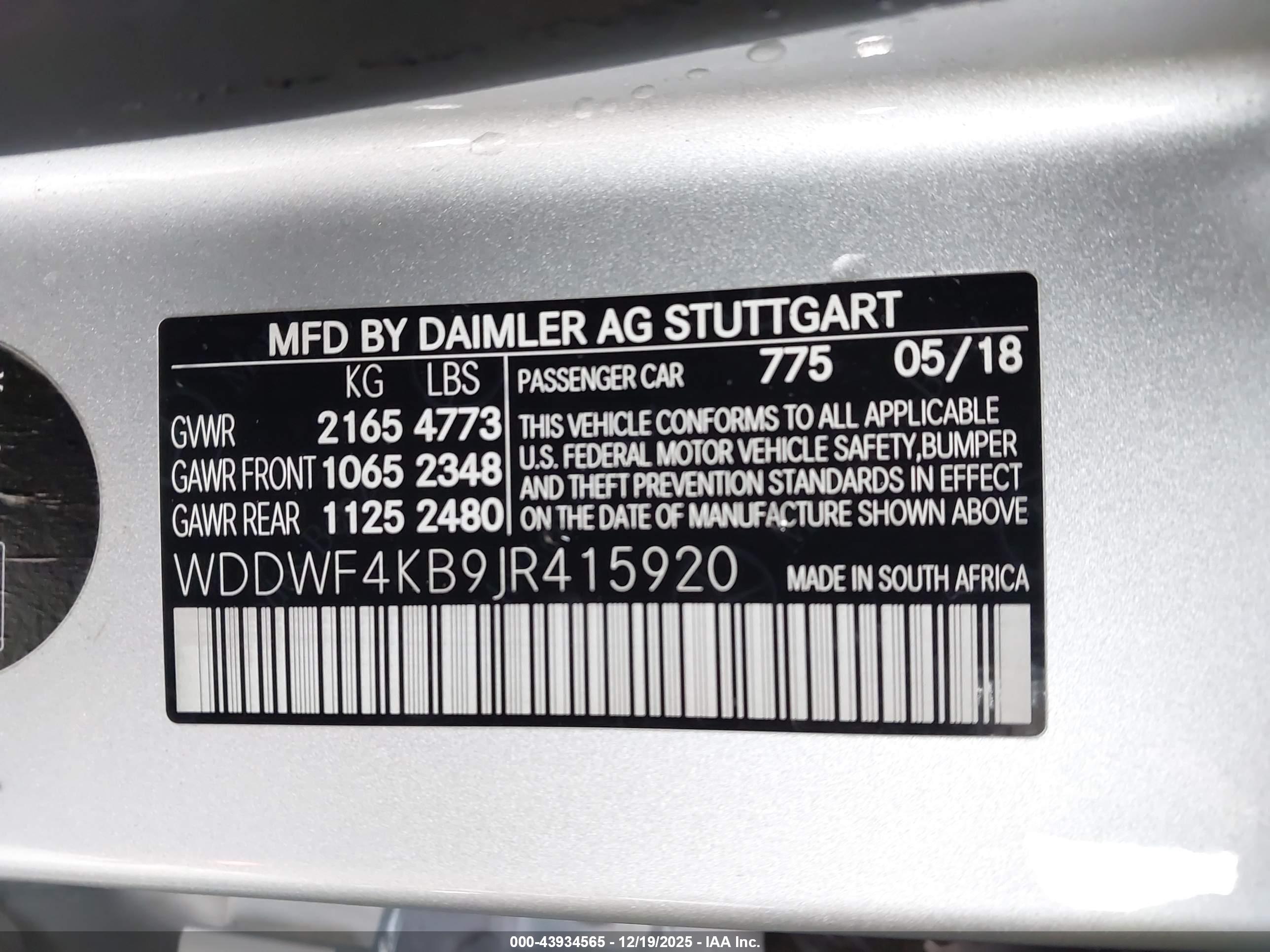 MERCEDES-BENZ C image 9
