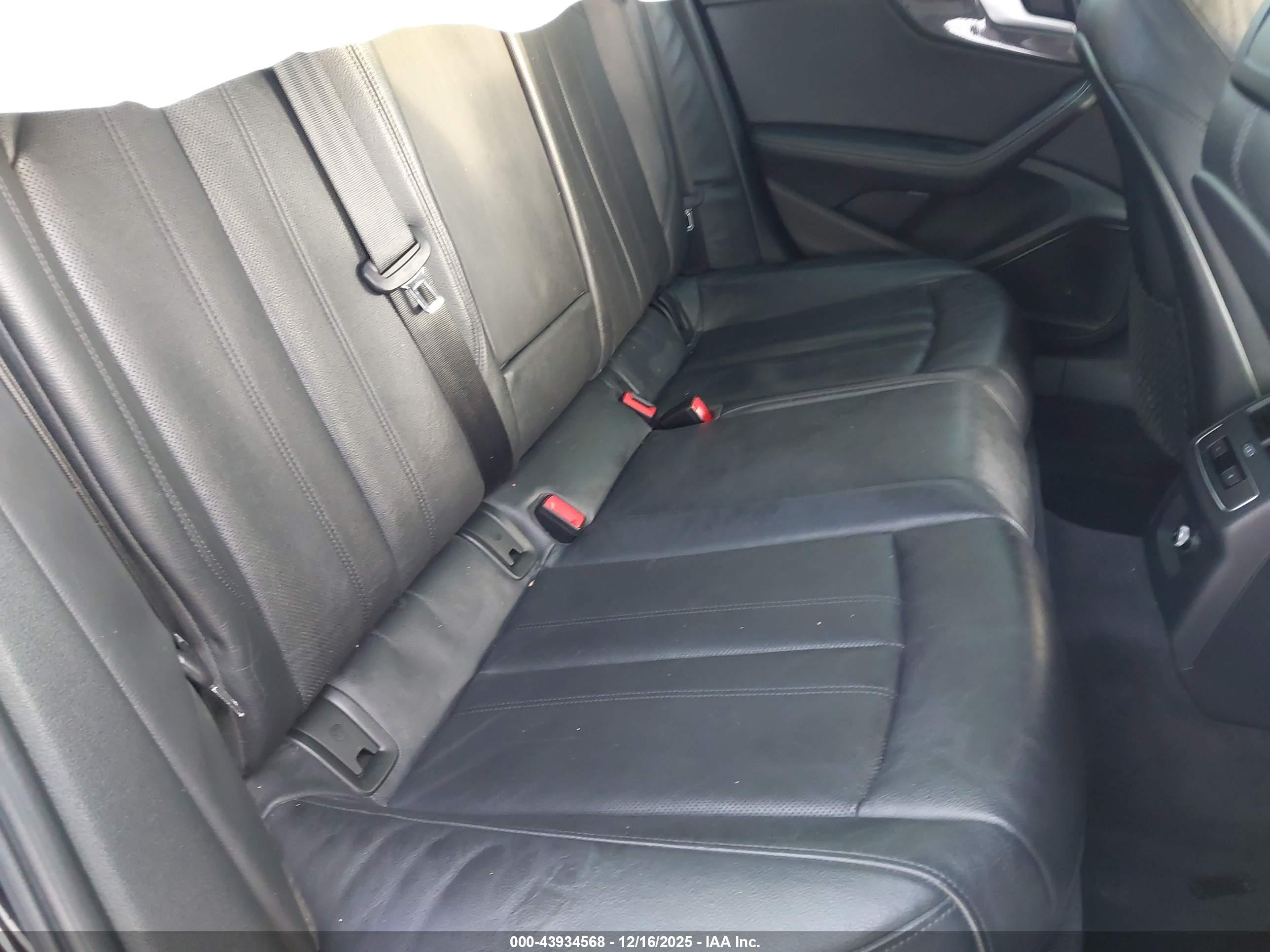 AUDI S4 image 8