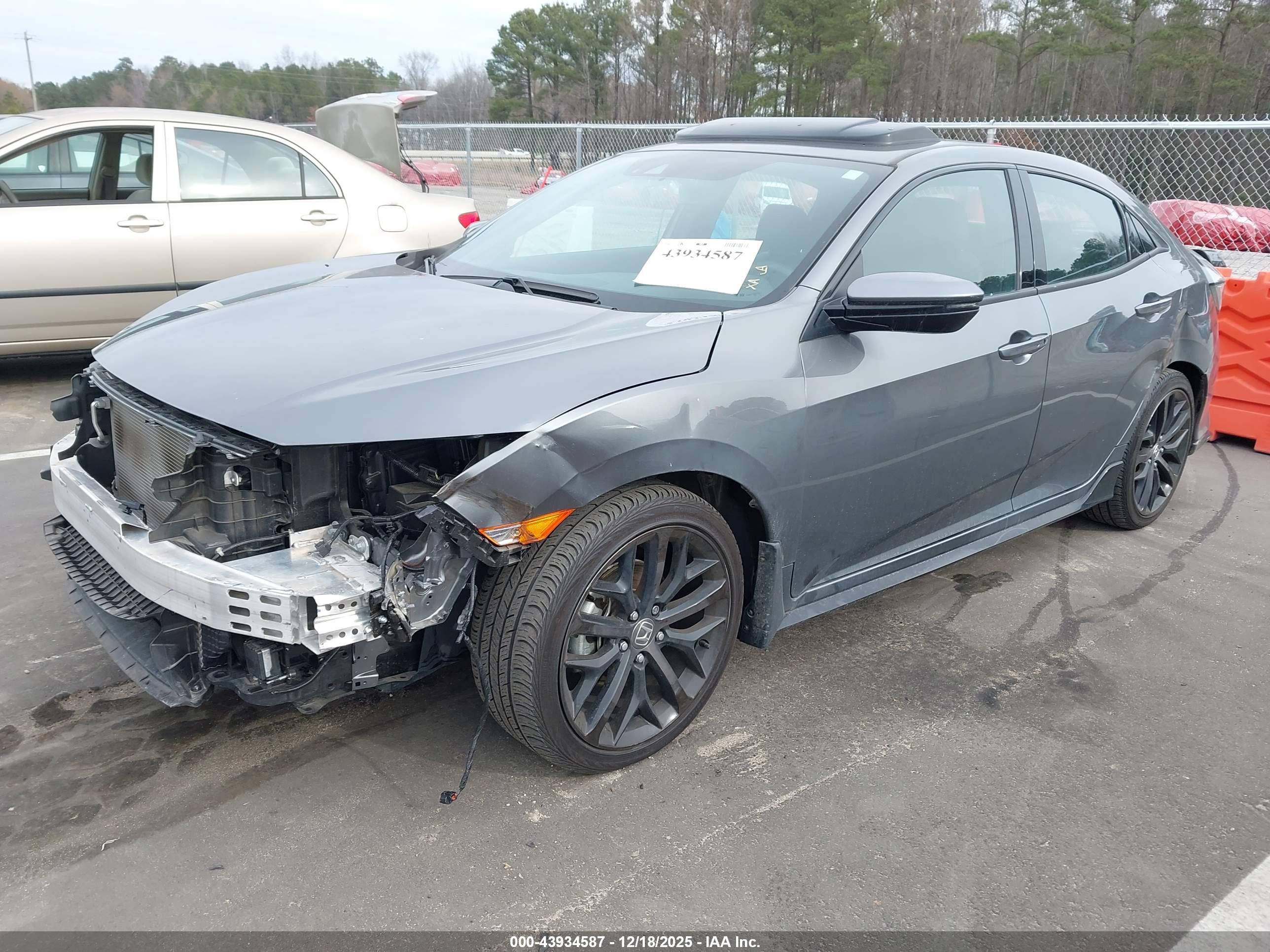 HONDA CIVIC image 2