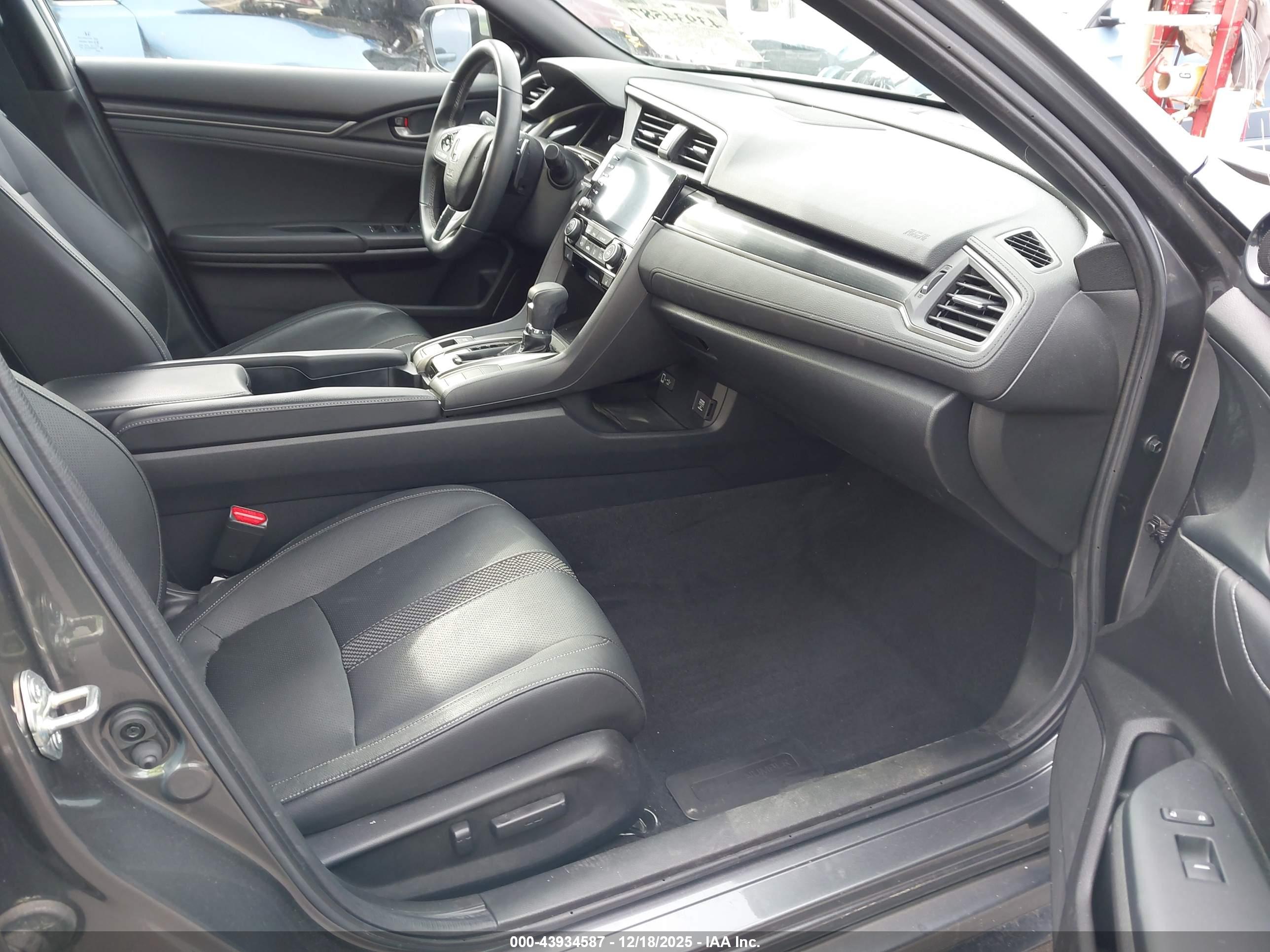 HONDA CIVIC image 5