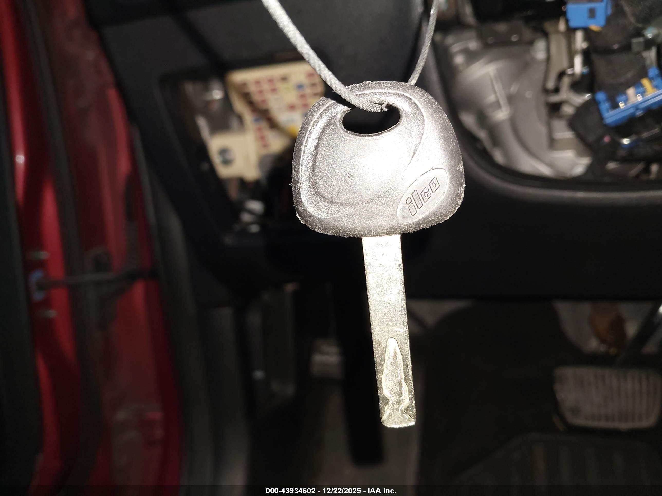 KIA SPORTAGE image 11