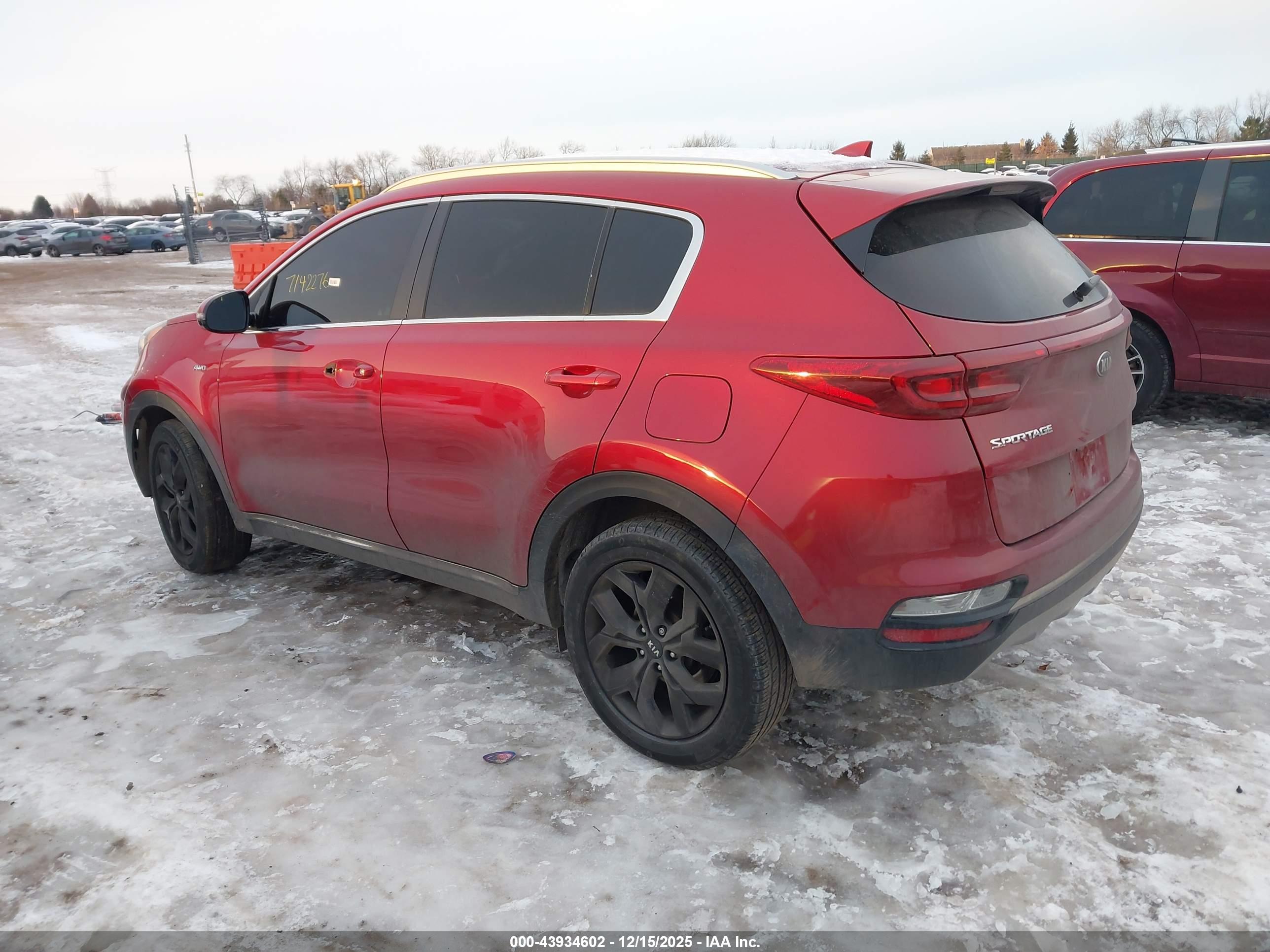 KIA SPORTAGE image 3