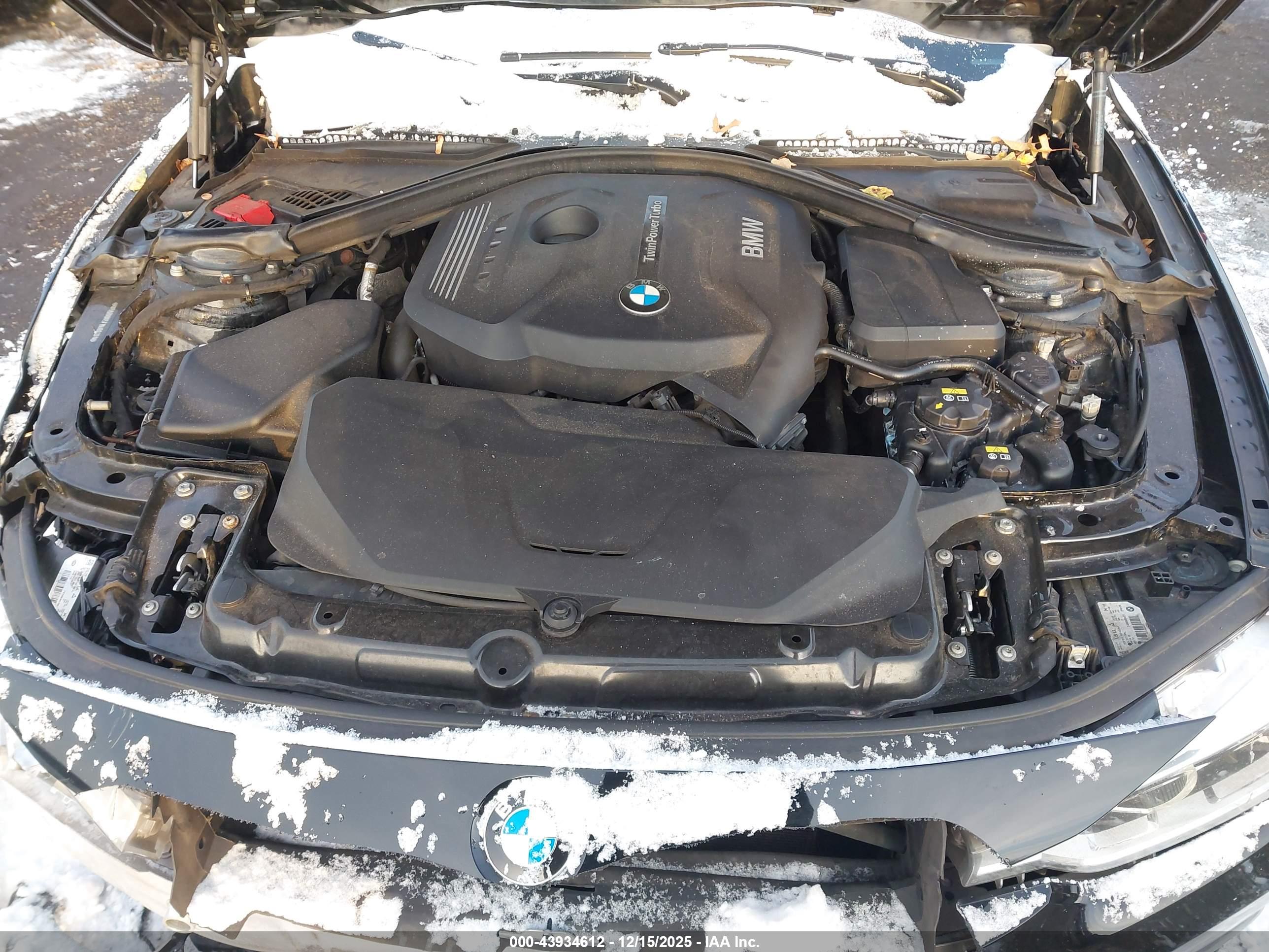 BMW 330I image 10