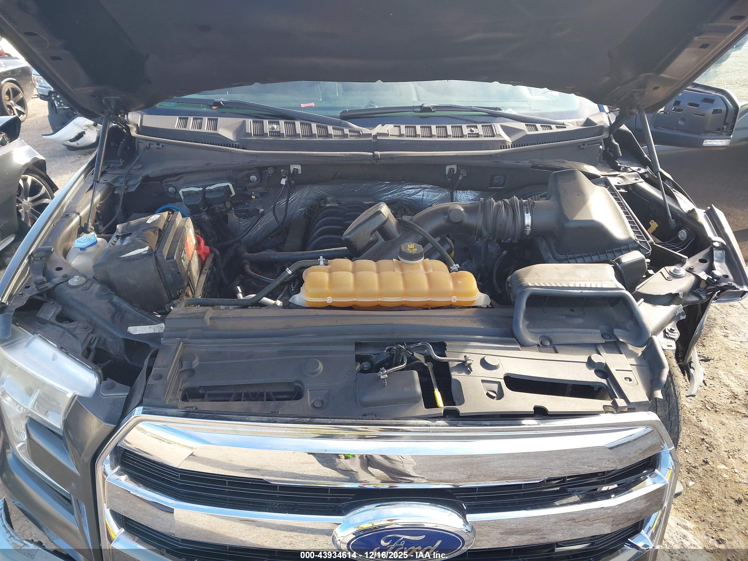 FORD F-150 image 10