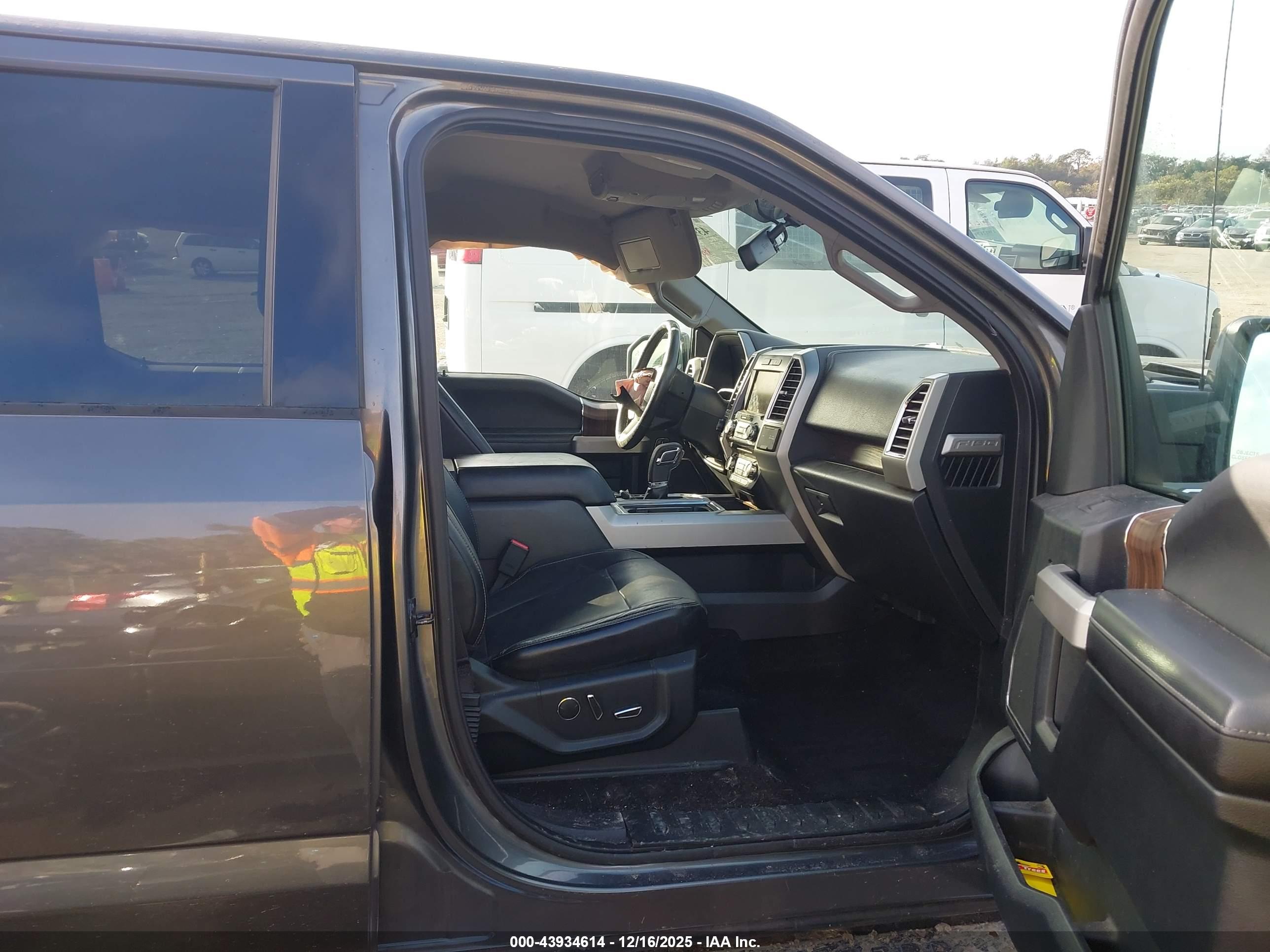 FORD F-150 image 5